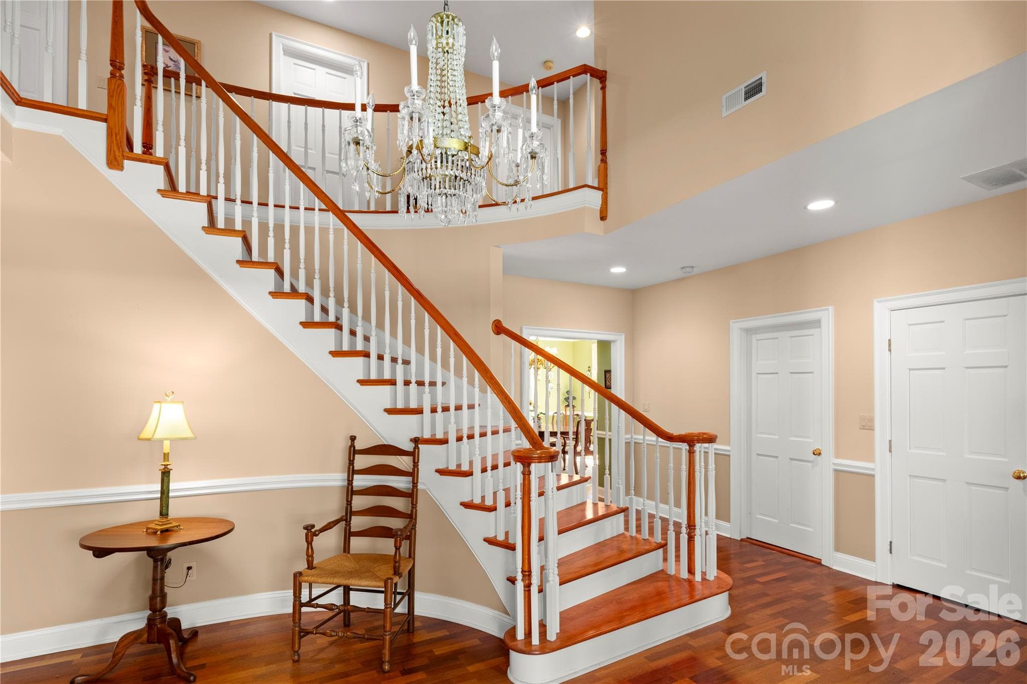Single Family Residence at Hendersonville, photo 2 of 43