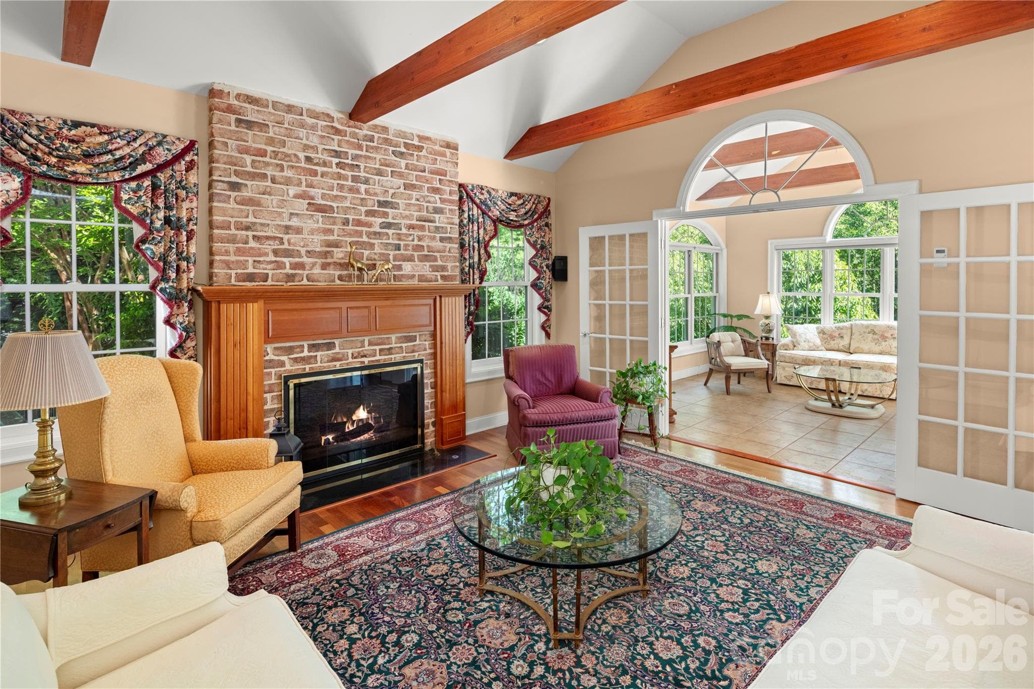 Single Family Residence at Hendersonville, photo 4 of 43