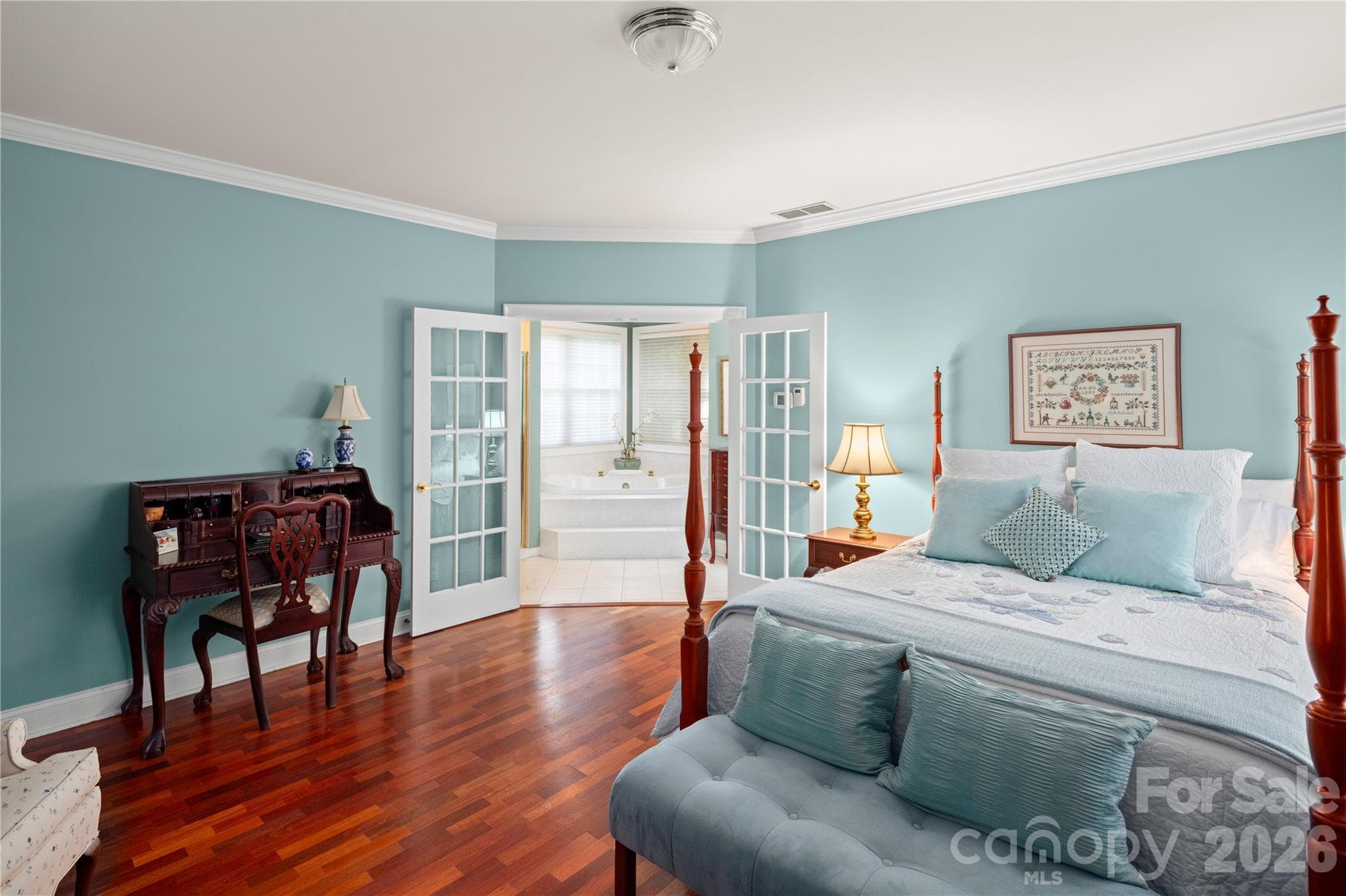 Single Family Residence at Hendersonville, photo 17 of 43