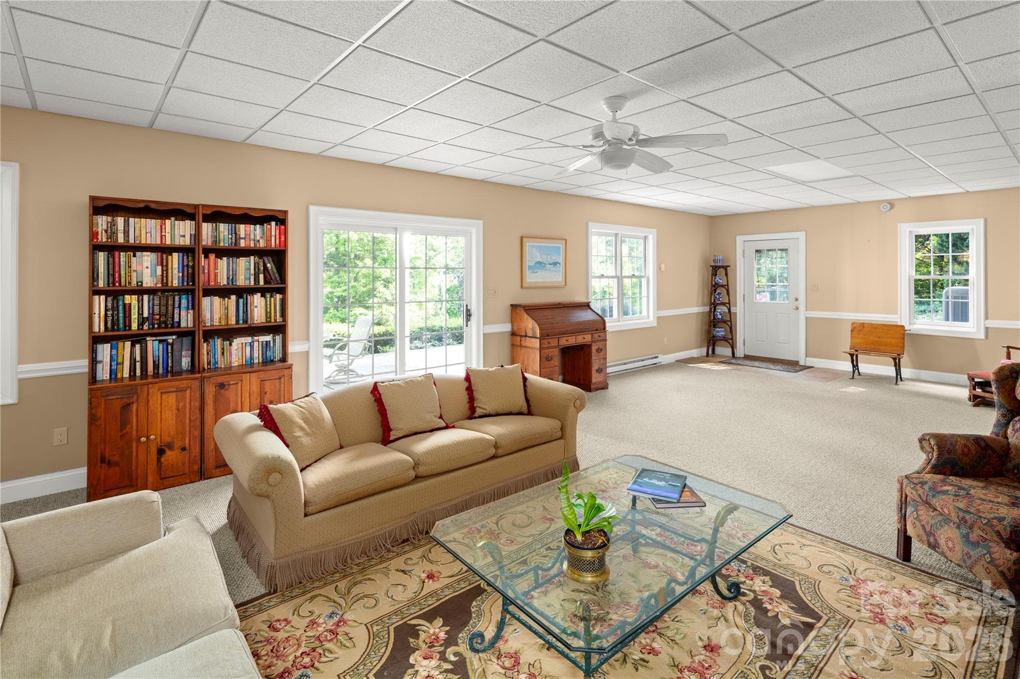Single Family Residence at Hendersonville, photo 38 of 43