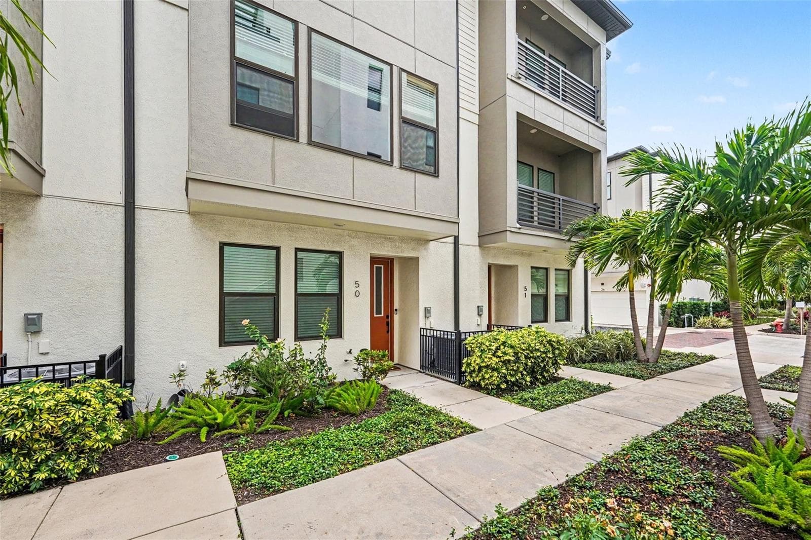 Townhouse at 2511 N GRADY AVE #50, TAMPA, photo 2 of 36
