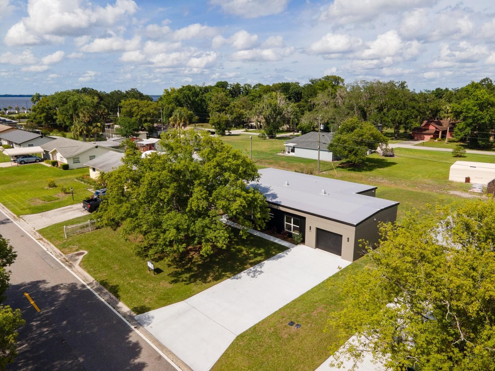 Single Family Residence at 455 RIVERVIEW AVE, SANFORD, photo 7 of 55