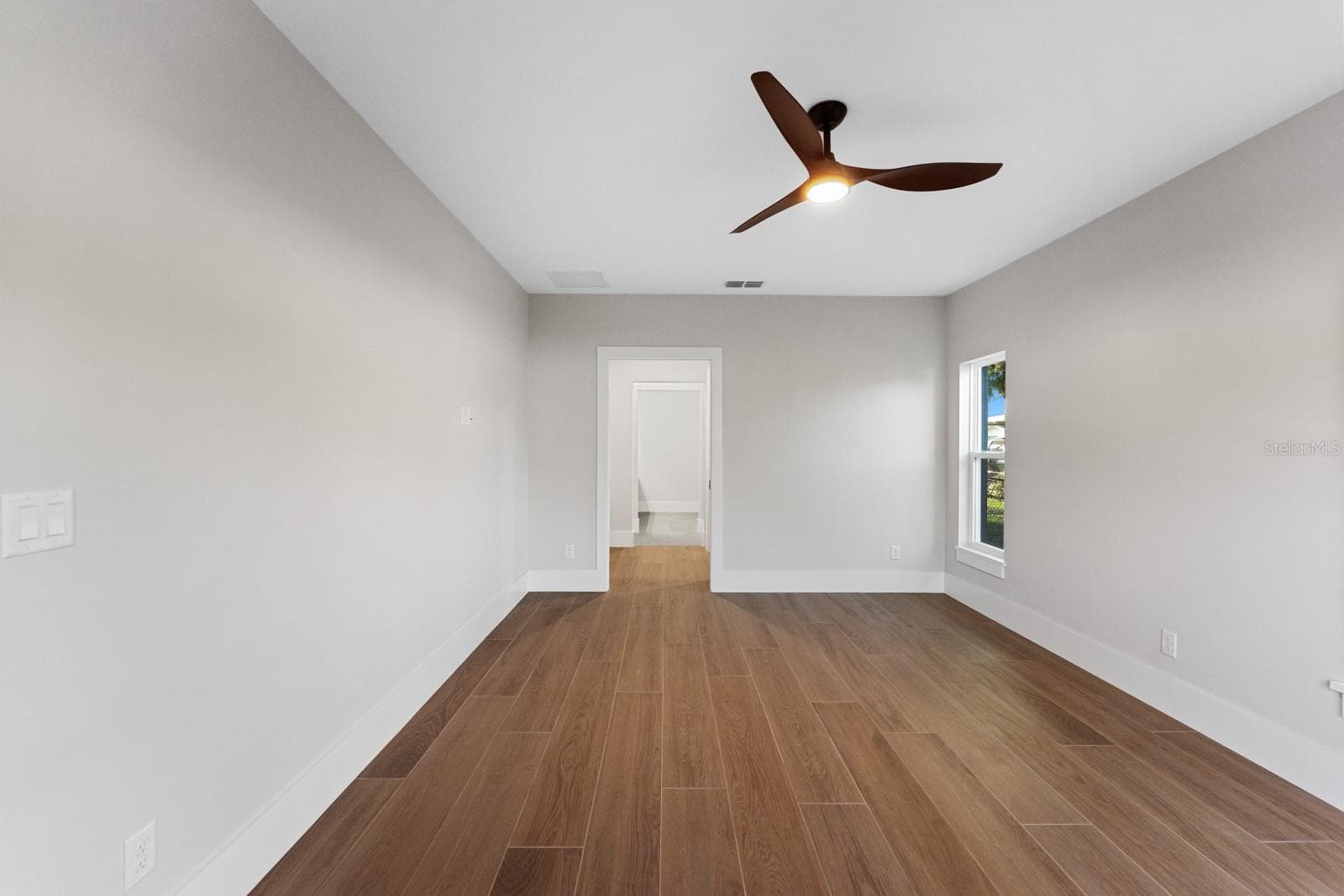 Single Family Residence at 455 RIVERVIEW AVE, SANFORD, photo 26 of 55