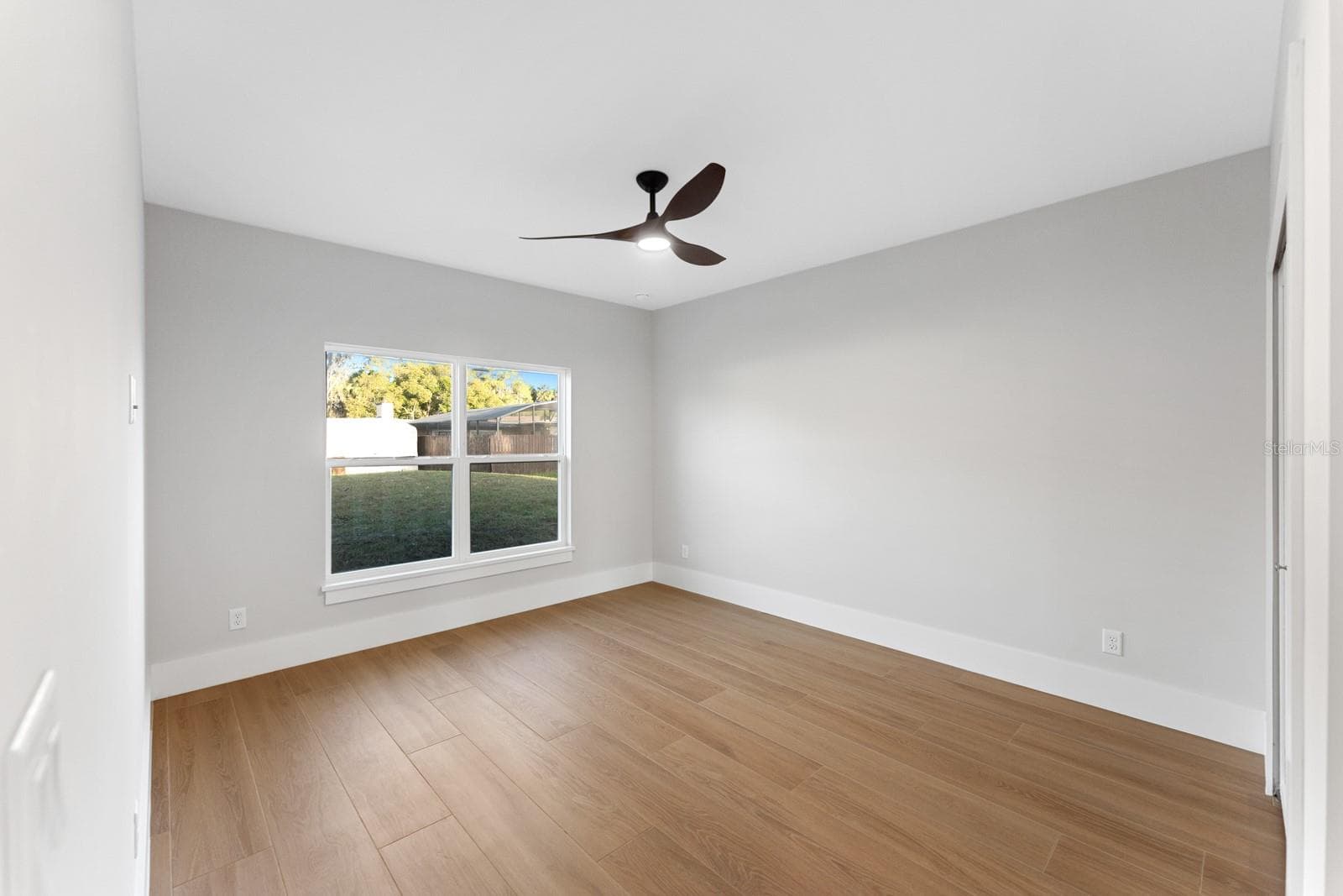 Single Family Residence at 455 RIVERVIEW AVE, SANFORD, photo 37 of 55