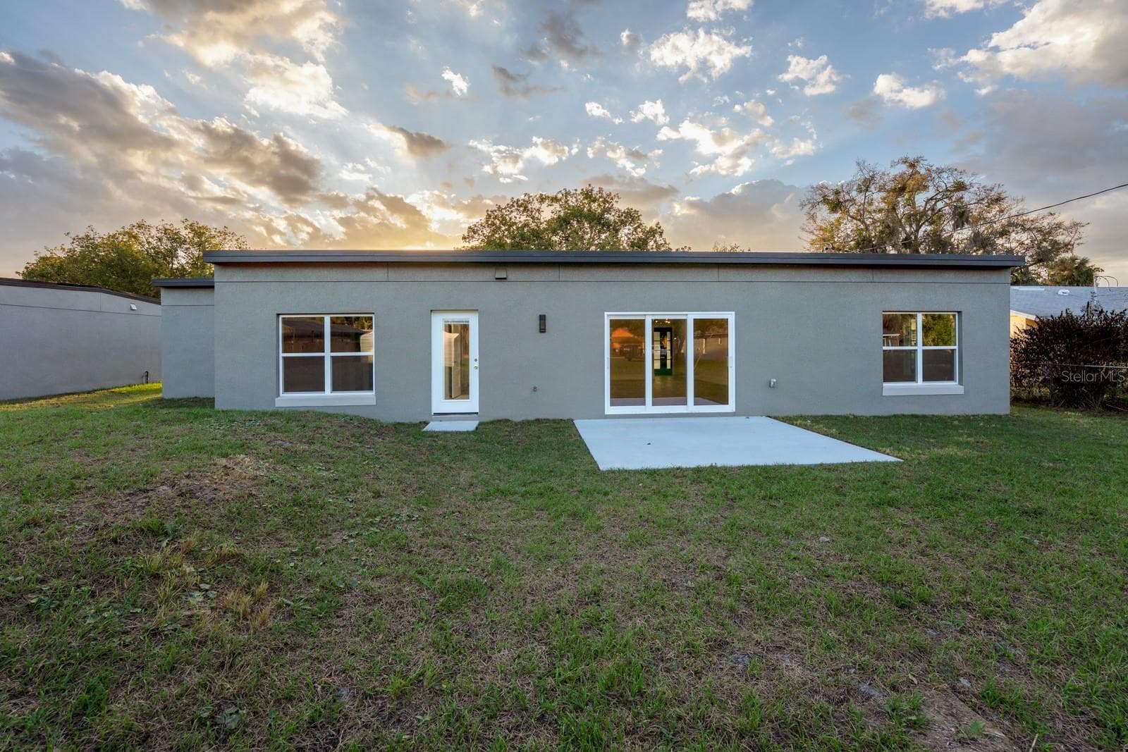 Single Family Residence at 455 RIVERVIEW AVE, SANFORD, photo 40 of 55