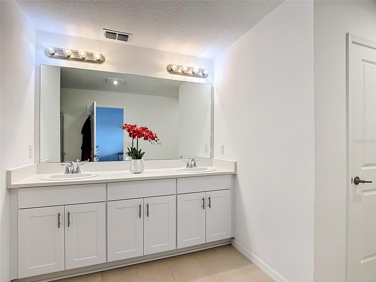 Single Family Residence at 246 ZIRCON RD, KISSIMMEE, photo 43 of 60