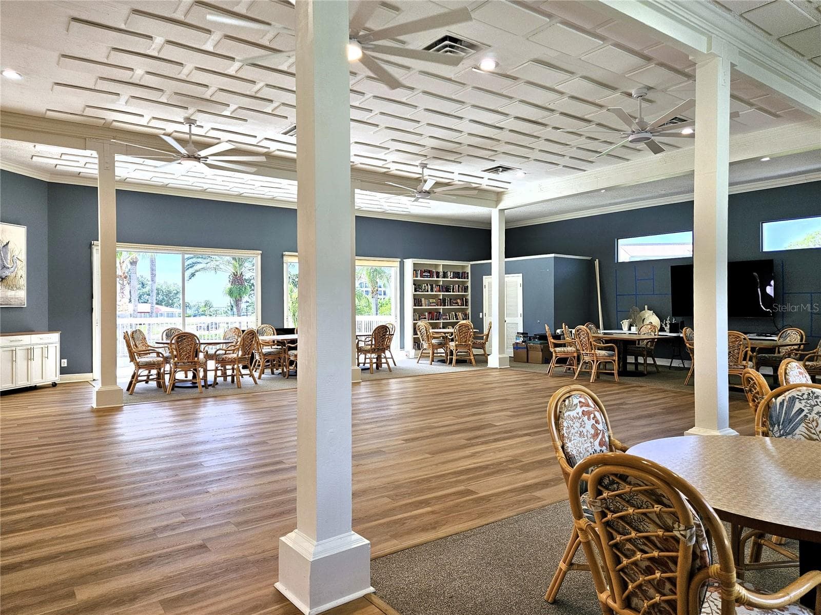 Club House - 1800 MARINER DR #9, TARPON SPRINGS