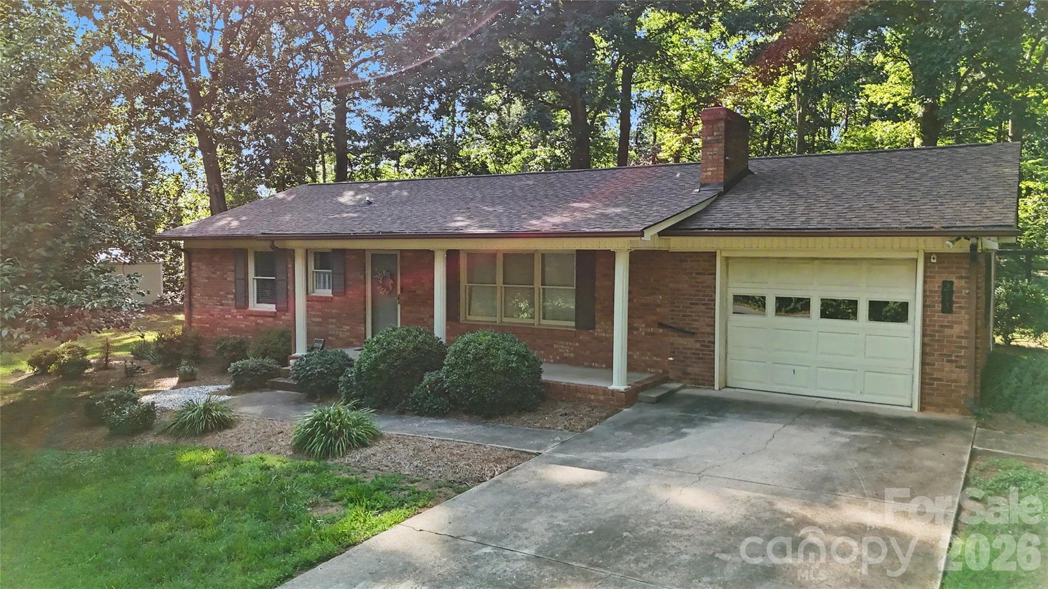 Single Family Residence at Statesville, photo 2 of 36
