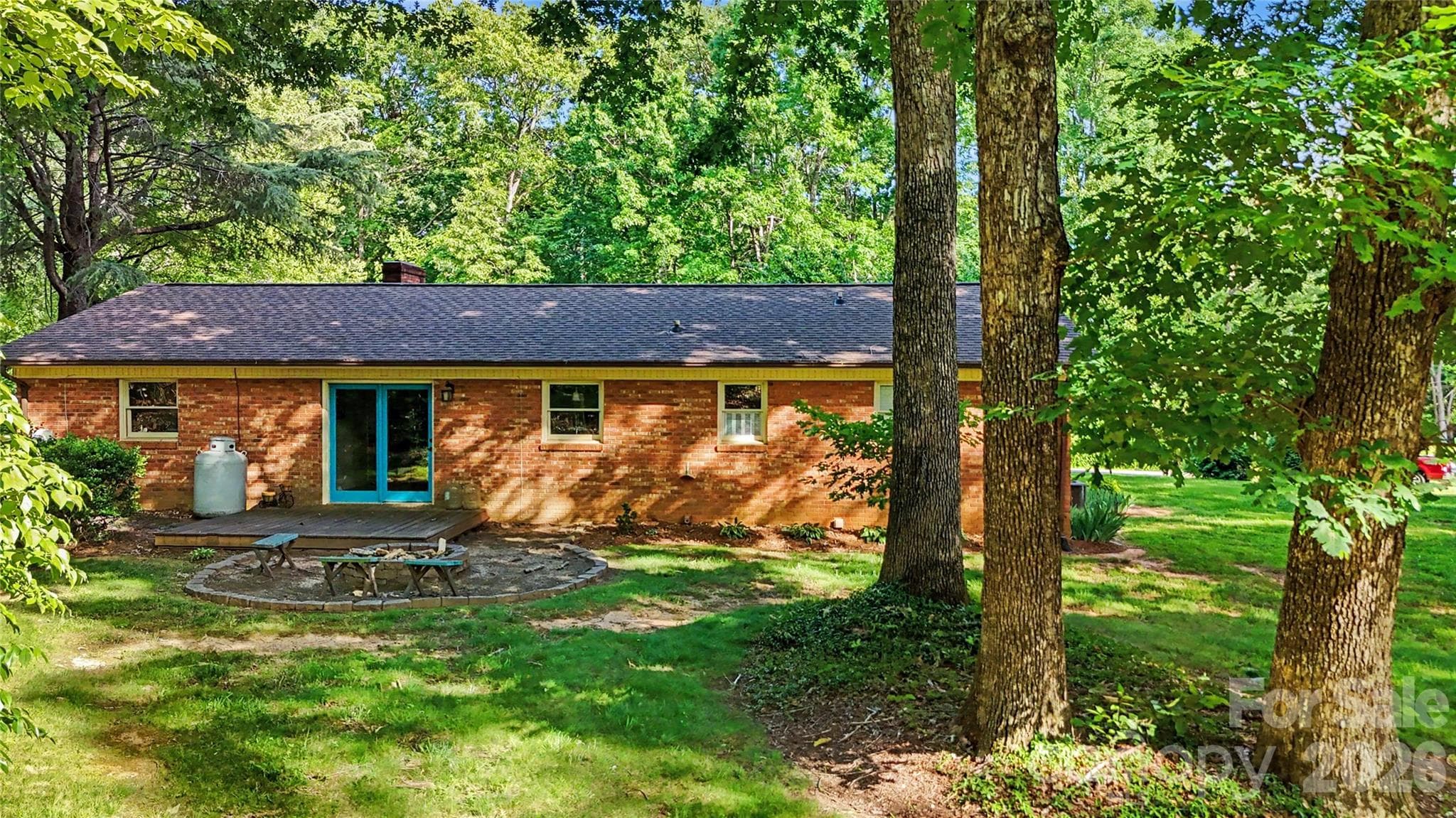 Single Family Residence at Statesville, photo 30 of 36