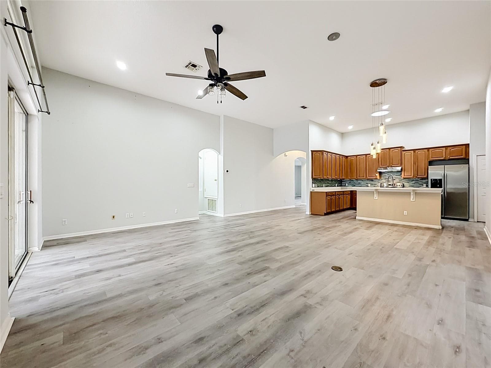 Single Family Residence at 2432 EMERALD ROSE WAY, APOPKA, photo 9 of 68