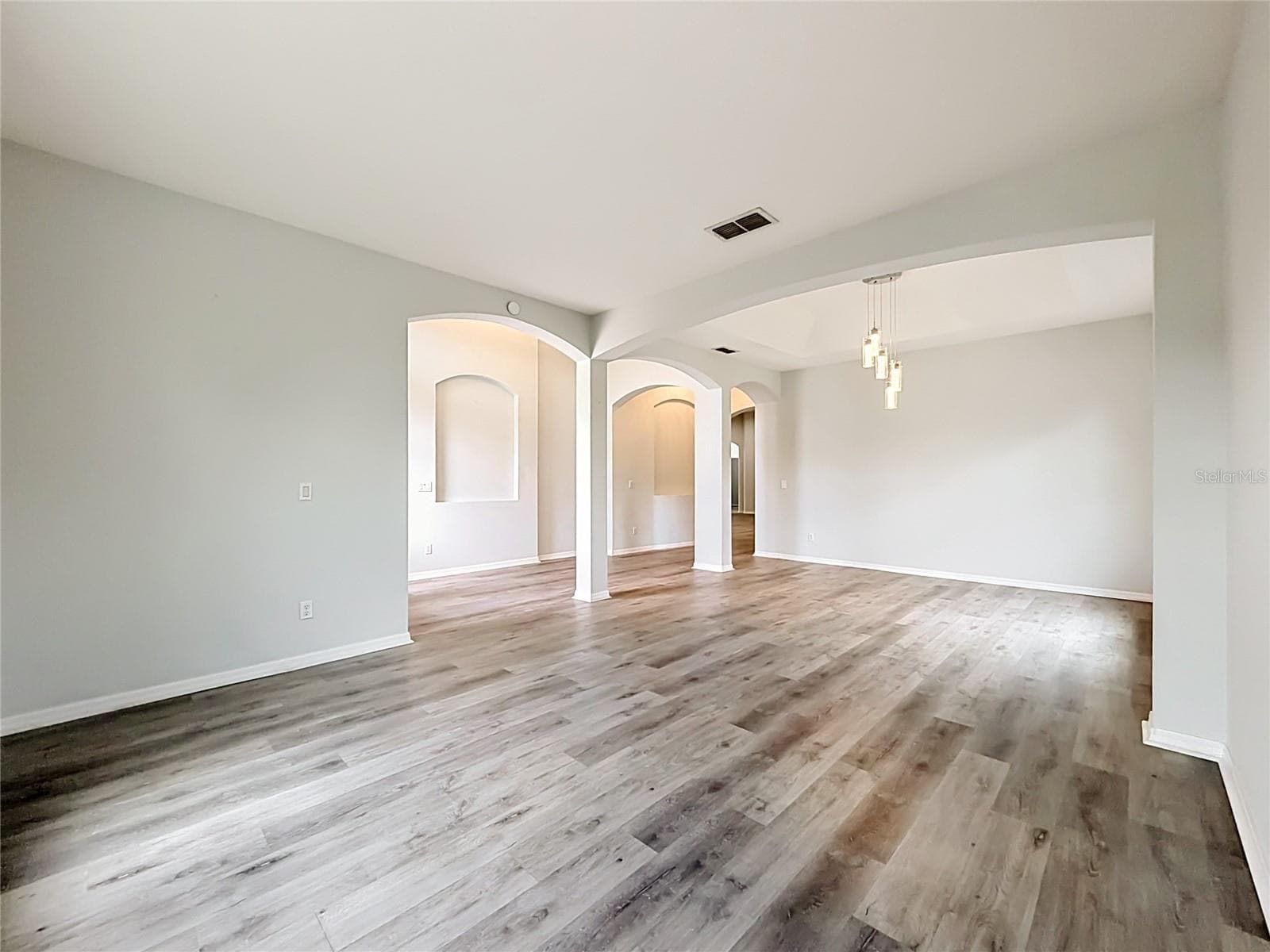 Single Family Residence at 2432 EMERALD ROSE WAY, APOPKA, photo 12 of 68