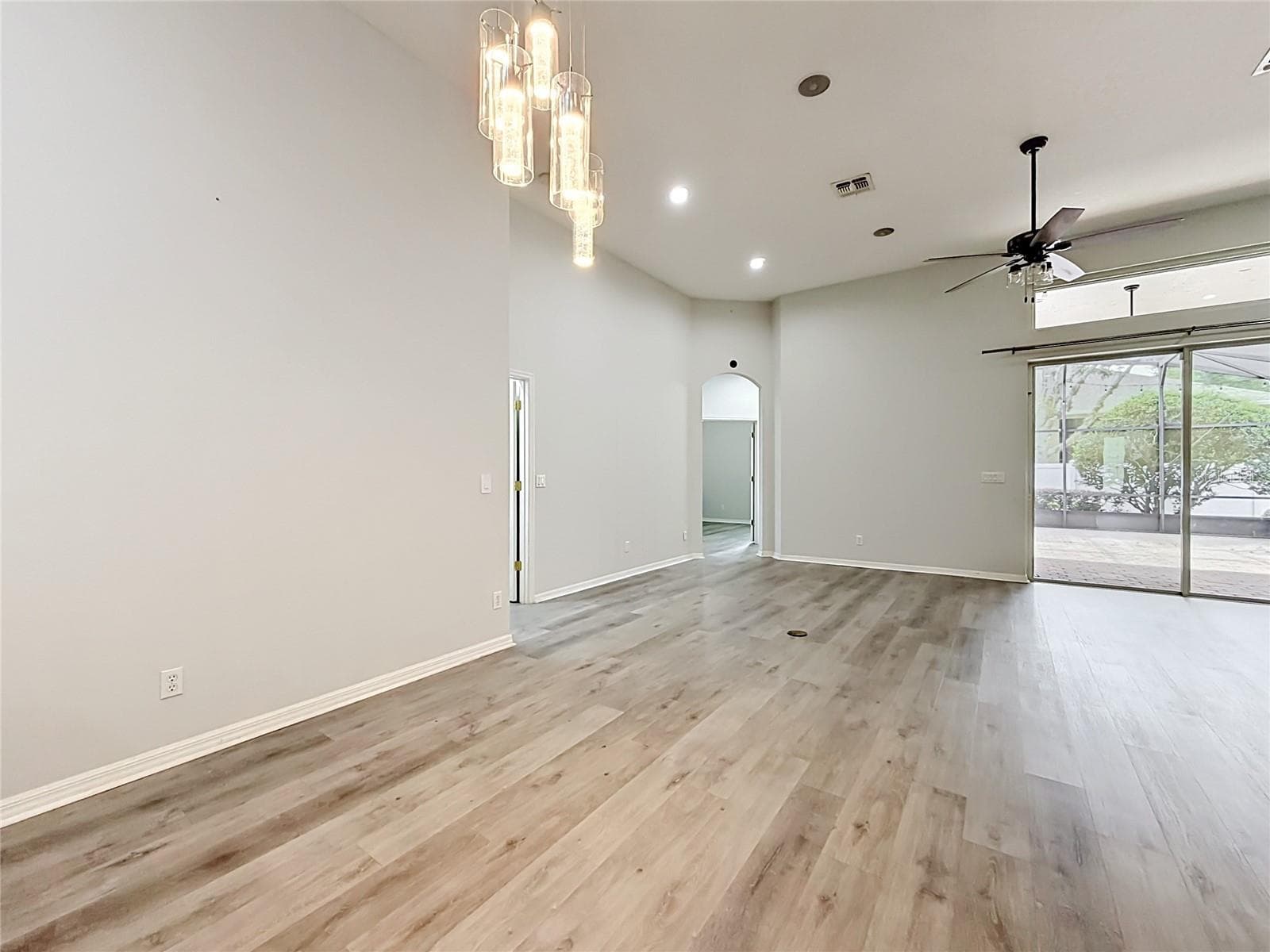 Single Family Residence at 2432 EMERALD ROSE WAY, APOPKA, photo 24 of 68