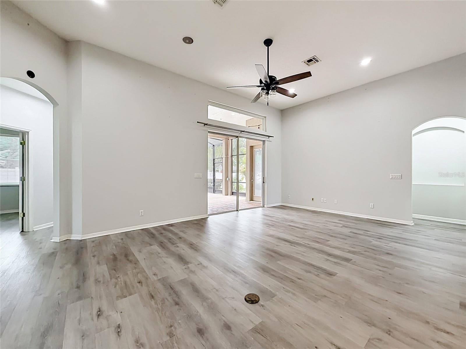 Single Family Residence at 2432 EMERALD ROSE WAY, APOPKA, photo 27 of 68