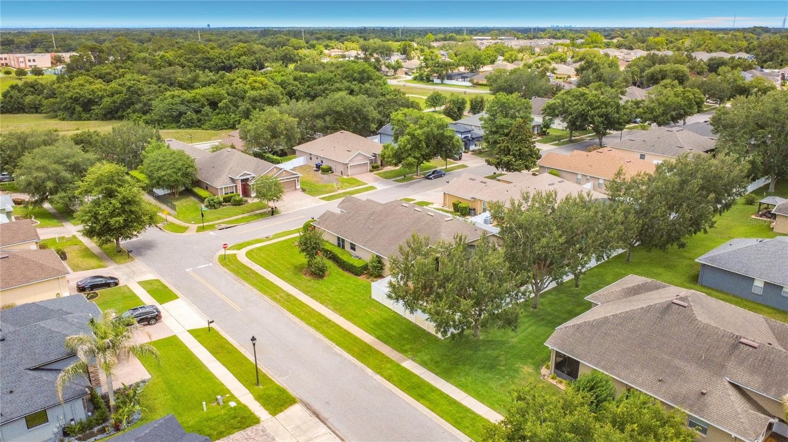 Single Family Residence at 2432 EMERALD ROSE WAY, APOPKA, photo 60 of 68
