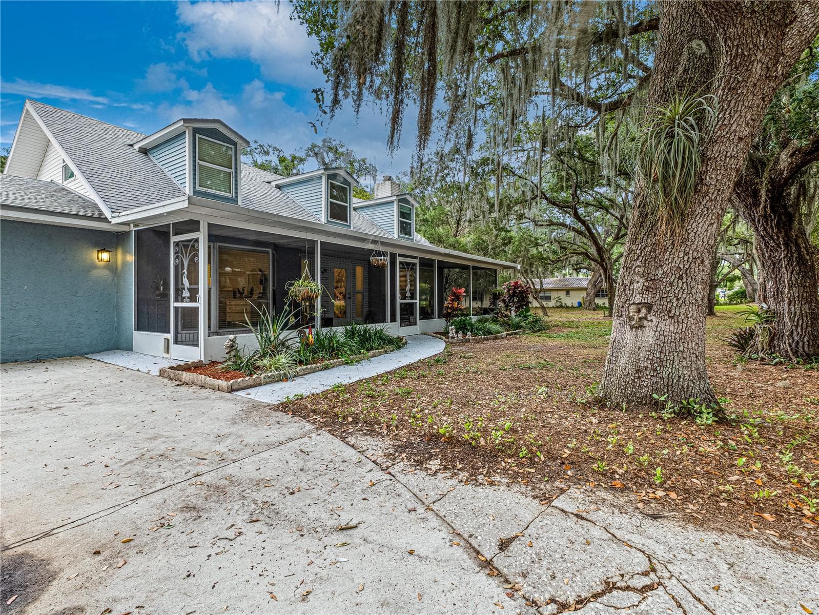 Single Family Residence at 1502 LAKE JOSEPHINE DR, SEBRING, photo 41 of 48