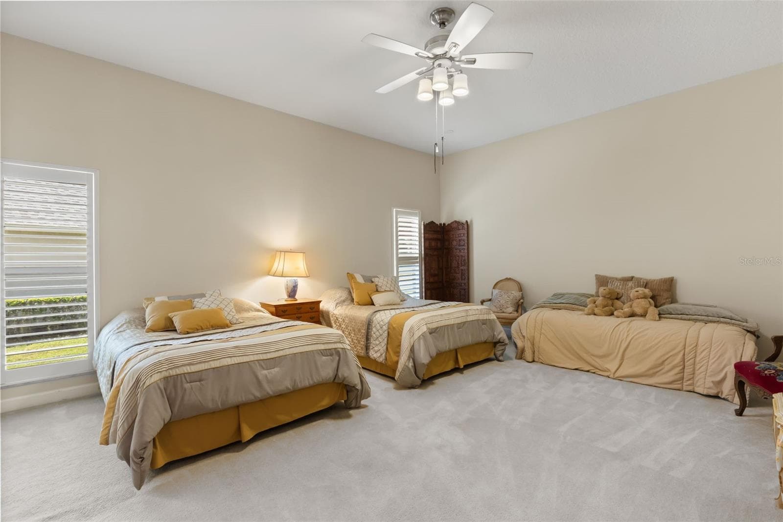 Single Family Residence at 1521 EDGEWATER DR, MOUNT DORA, photo 29 of 55