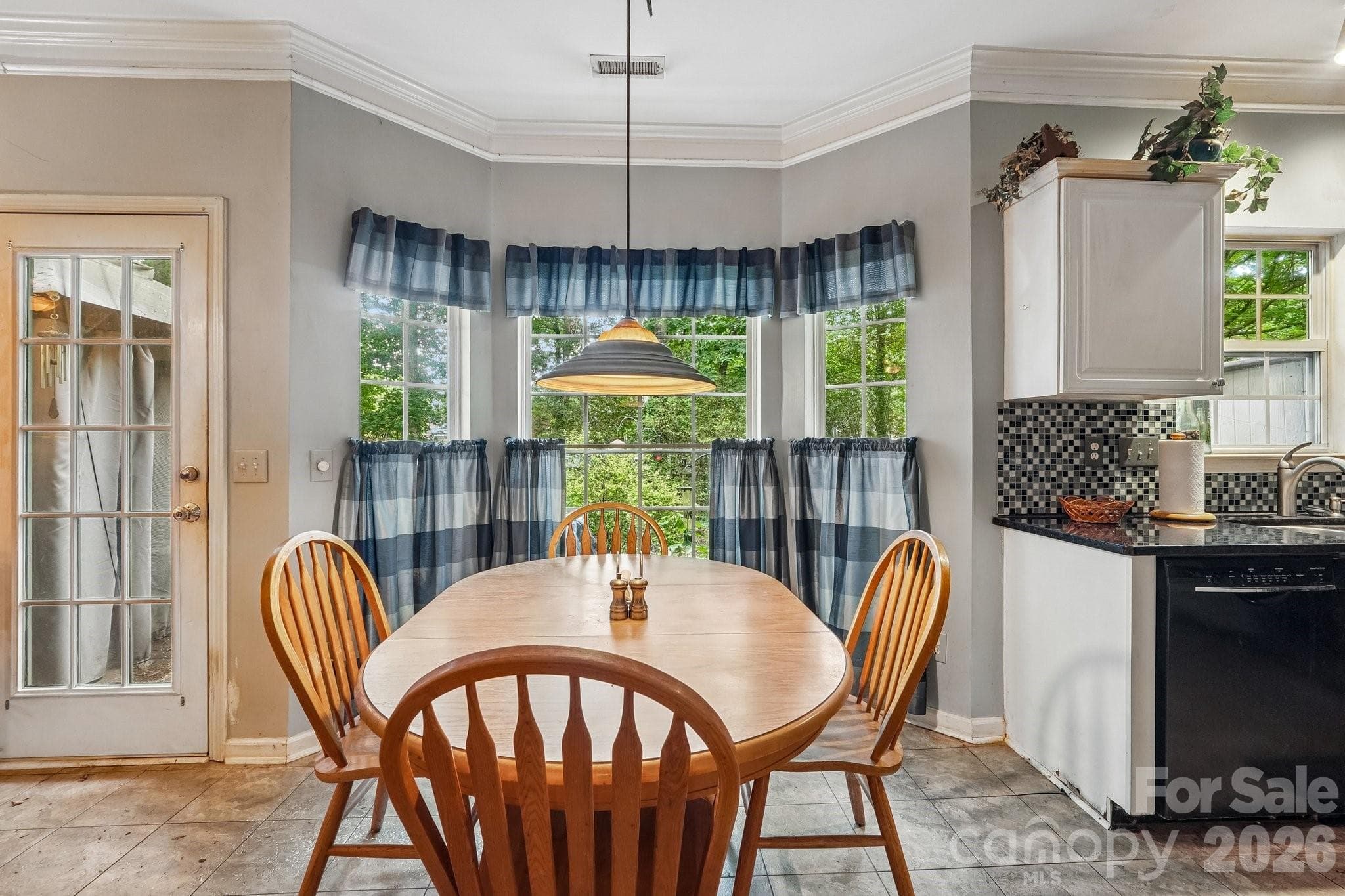 Single Family Residence at 3429 Turtle Cross Lane, Charlotte, photo 10 of 30