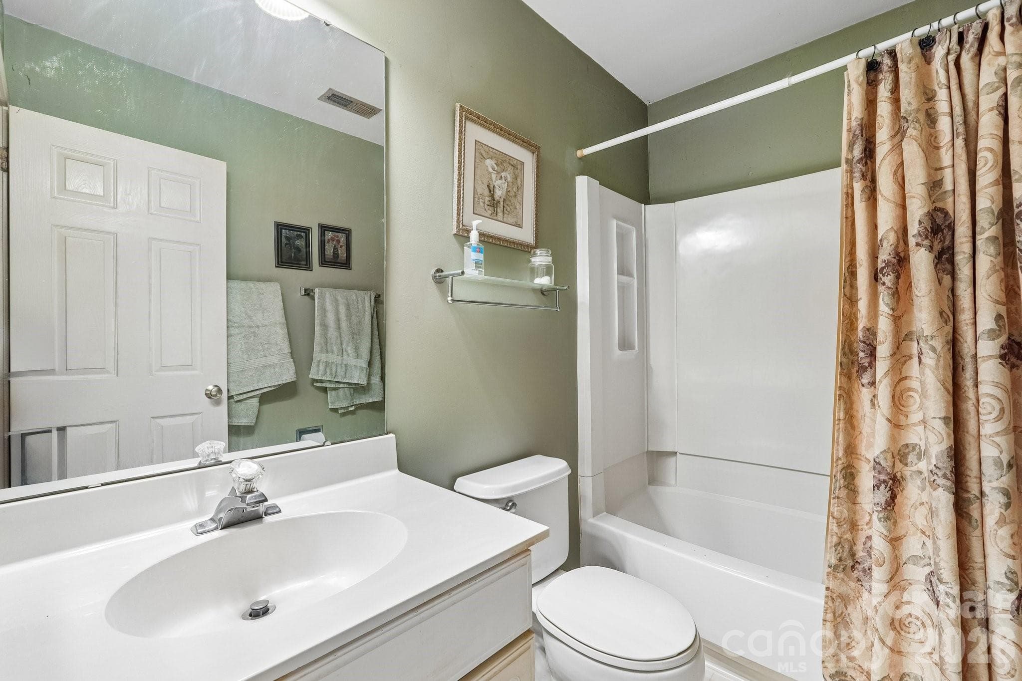 Single Family Residence at 3429 Turtle Cross Lane, Charlotte, photo 20 of 30