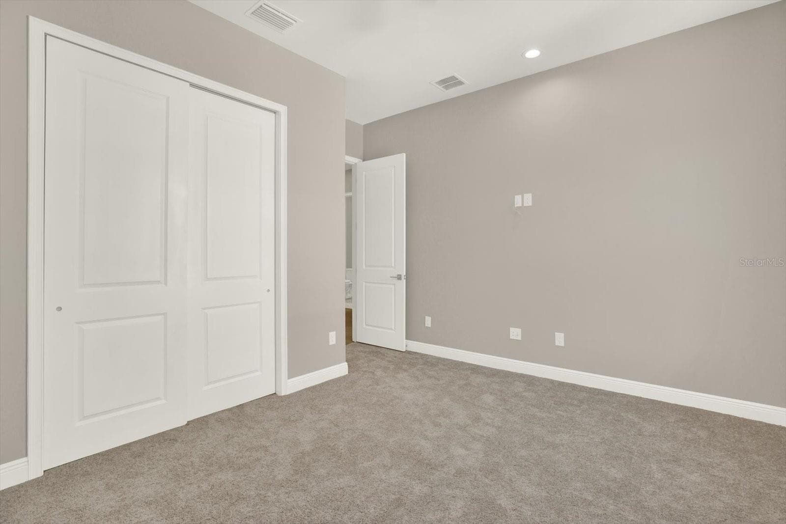 Townhouse at 3844 SEENA MANOR CT, TAMPA, photo 22 of 31