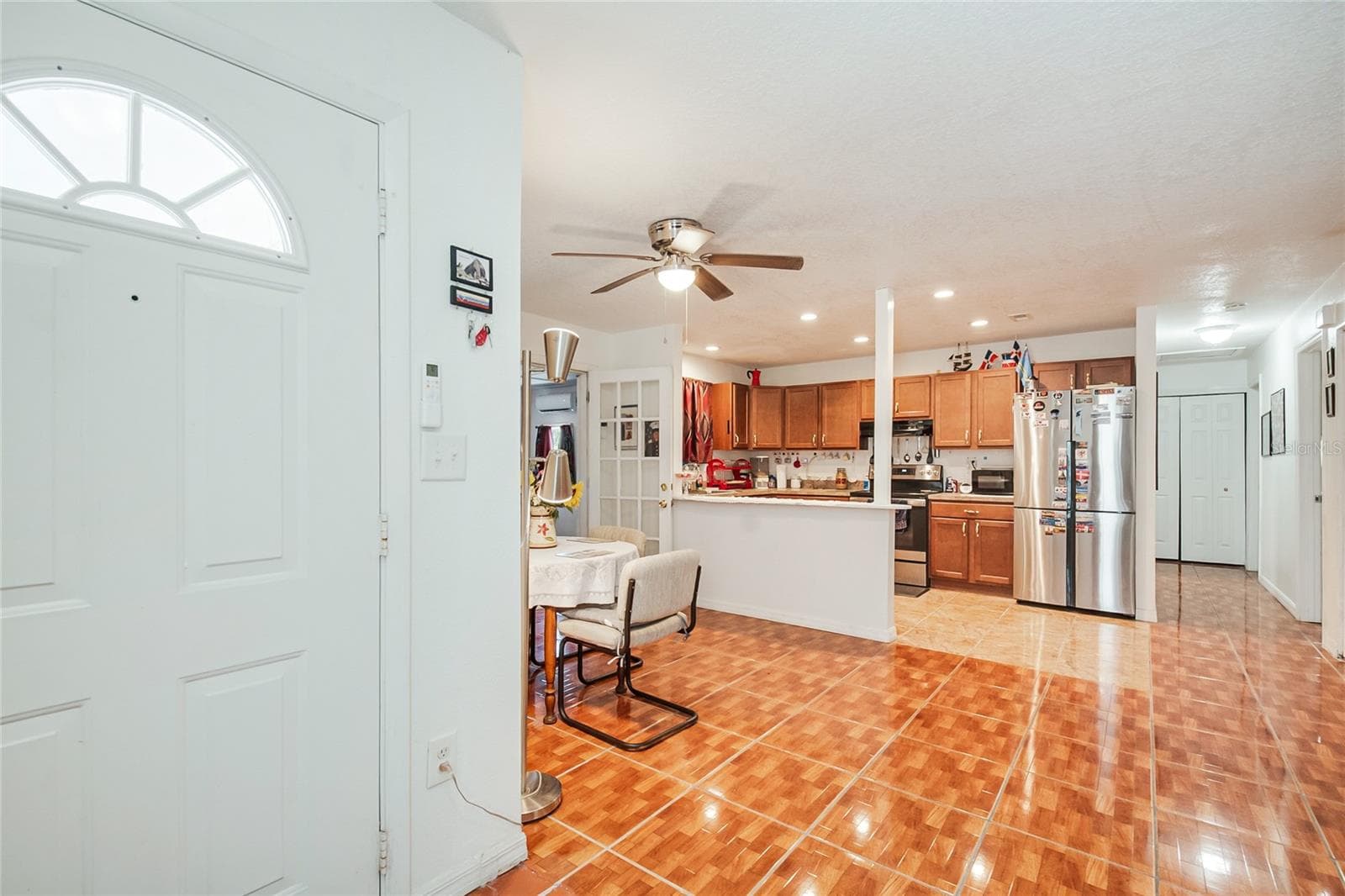 Single Family Residence at 4671 VERGARA CT, ORLANDO, photo 8 of 39