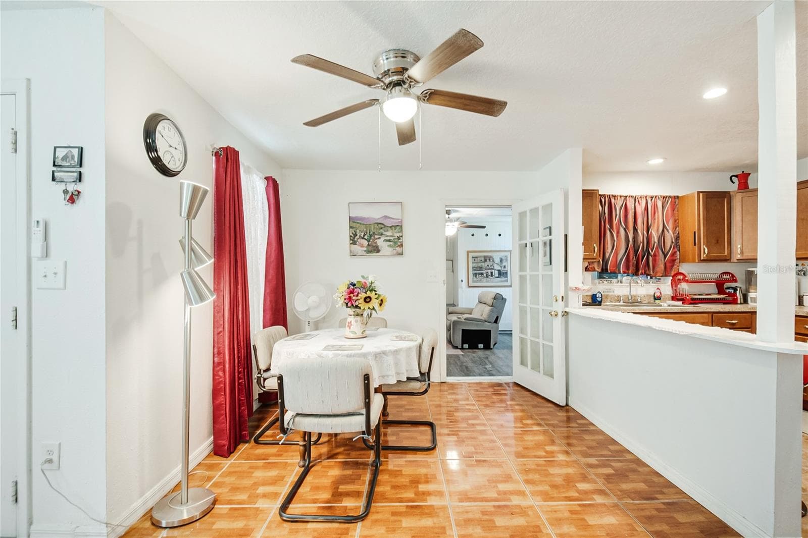 Single Family Residence at 4671 VERGARA CT, ORLANDO, photo 14 of 39