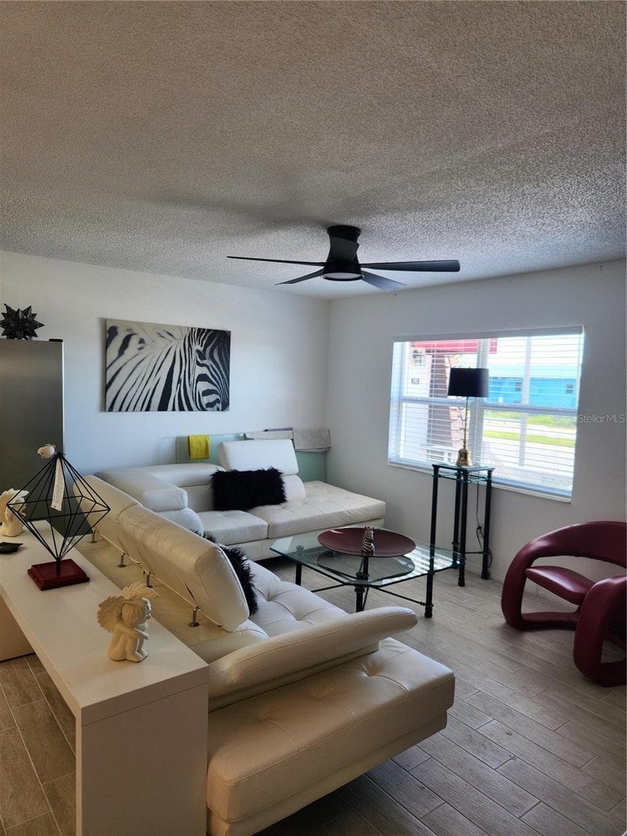 Condominium at 9101 W HILLSBOROUGH AVE #I209, TAMPA, photo 18 of 81