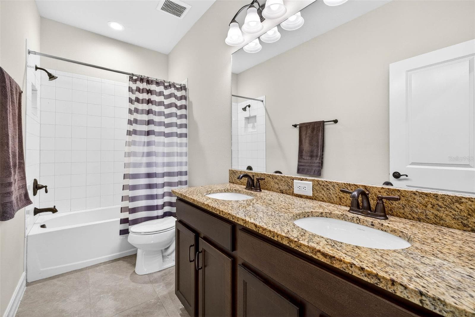Bathroom 2 second floor. - 7109 BAY LAUREL CT, WESLEY CHAPEL