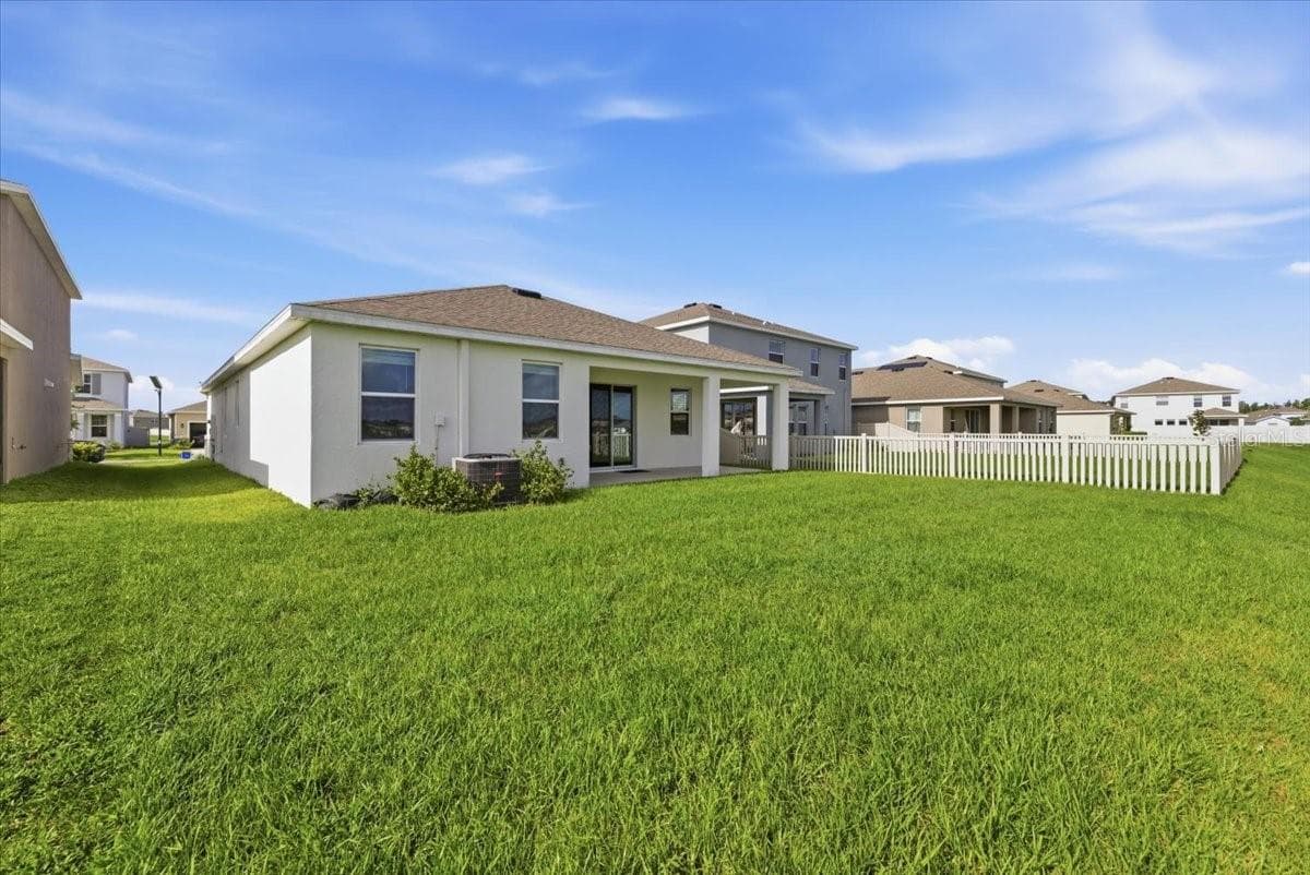 Single Family Residence at 1413 TROPICAL OASIS AVE, PLANT CITY, photo 28 of 39