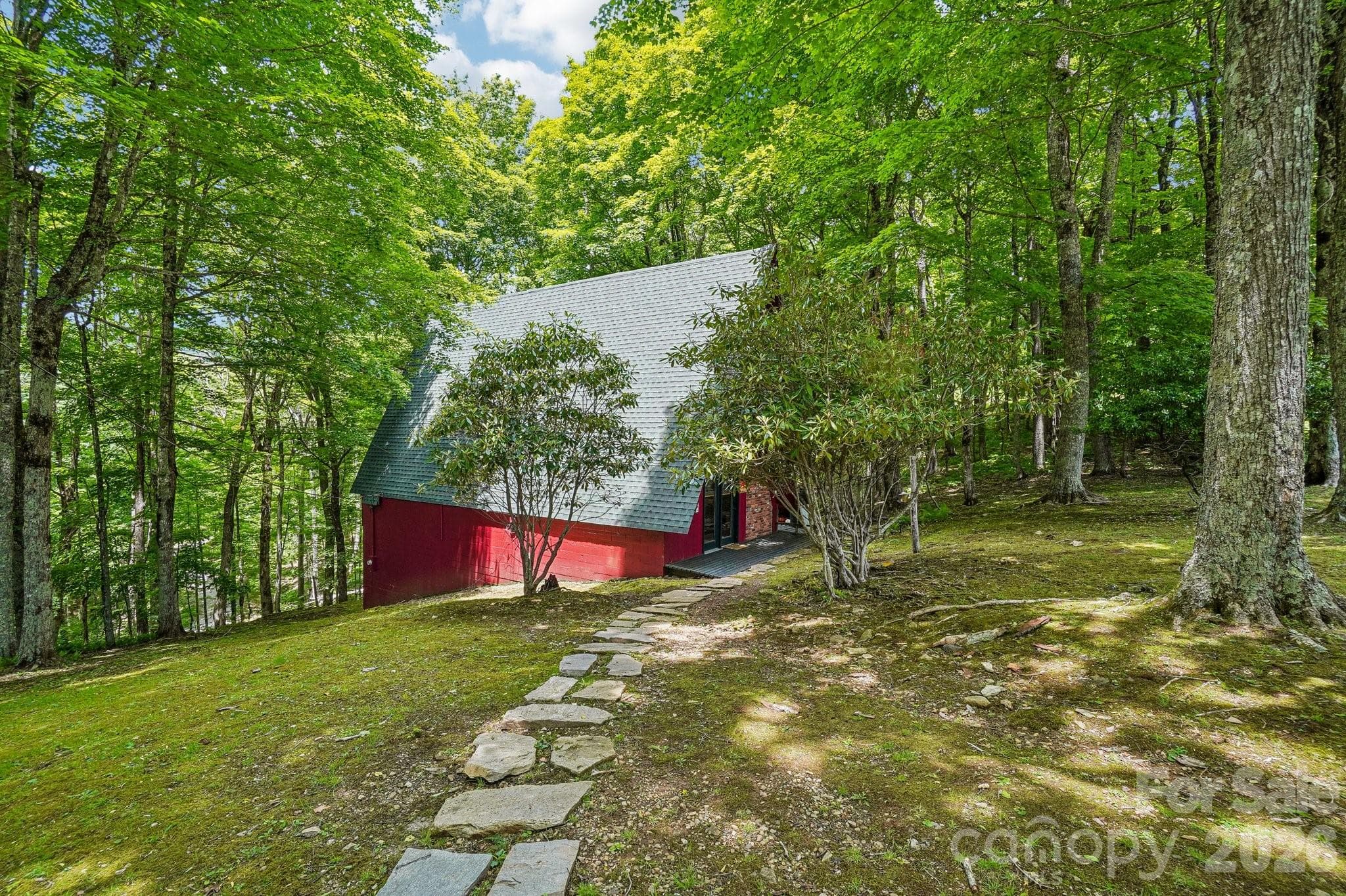 Charming A+ Chalet - Mars Hill