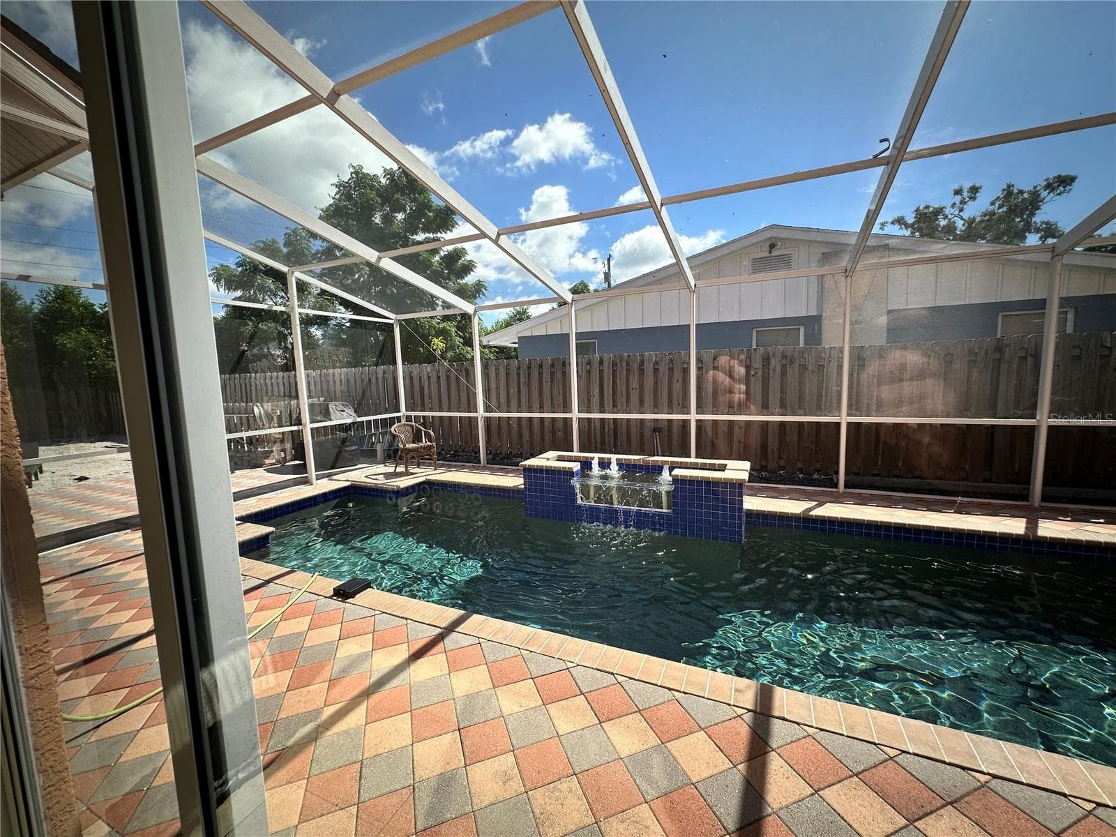 2125 Montclair - 2119 & 2125 MONTCLAIR DR #1 & 2, SARASOTA