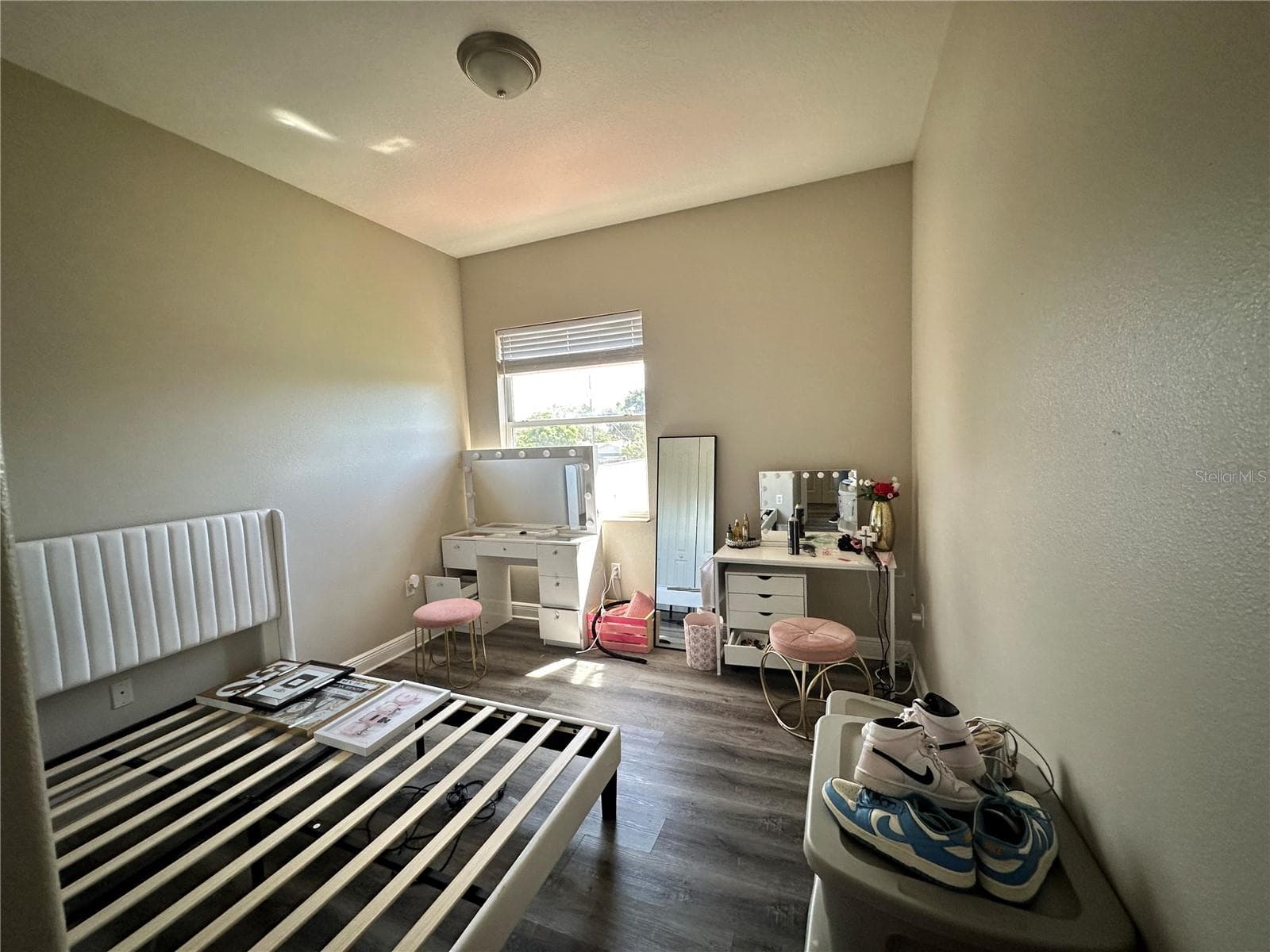 2125 Montclair - 2119 & 2125 MONTCLAIR DR #1 & 2, SARASOTA