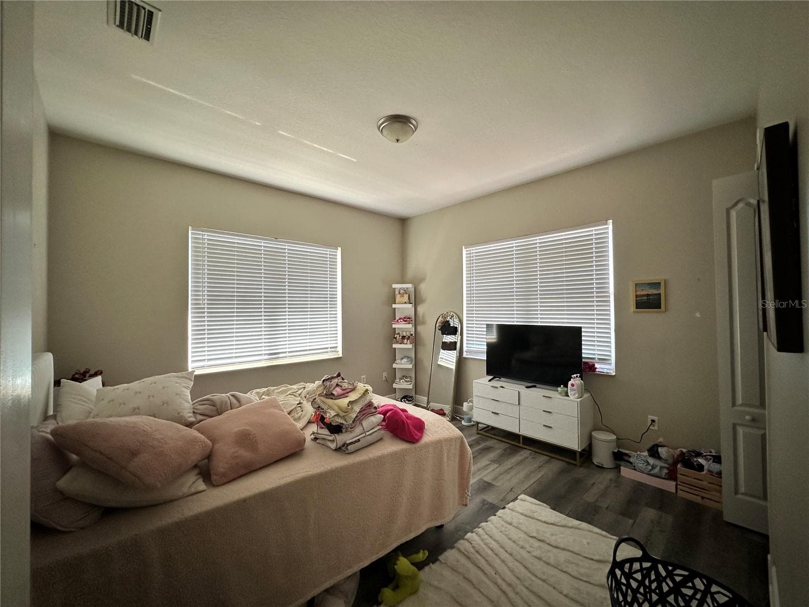 2125 Montclair - 2119 & 2125 MONTCLAIR DR #1 & 2, SARASOTA