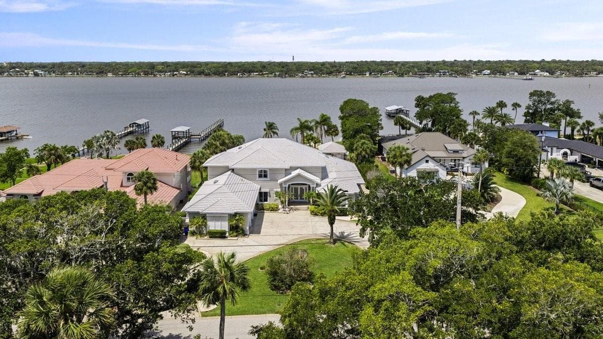 Single Family Residence at 626 RIVERSIDE DR, ORMOND BEACH, photo 71 of 75