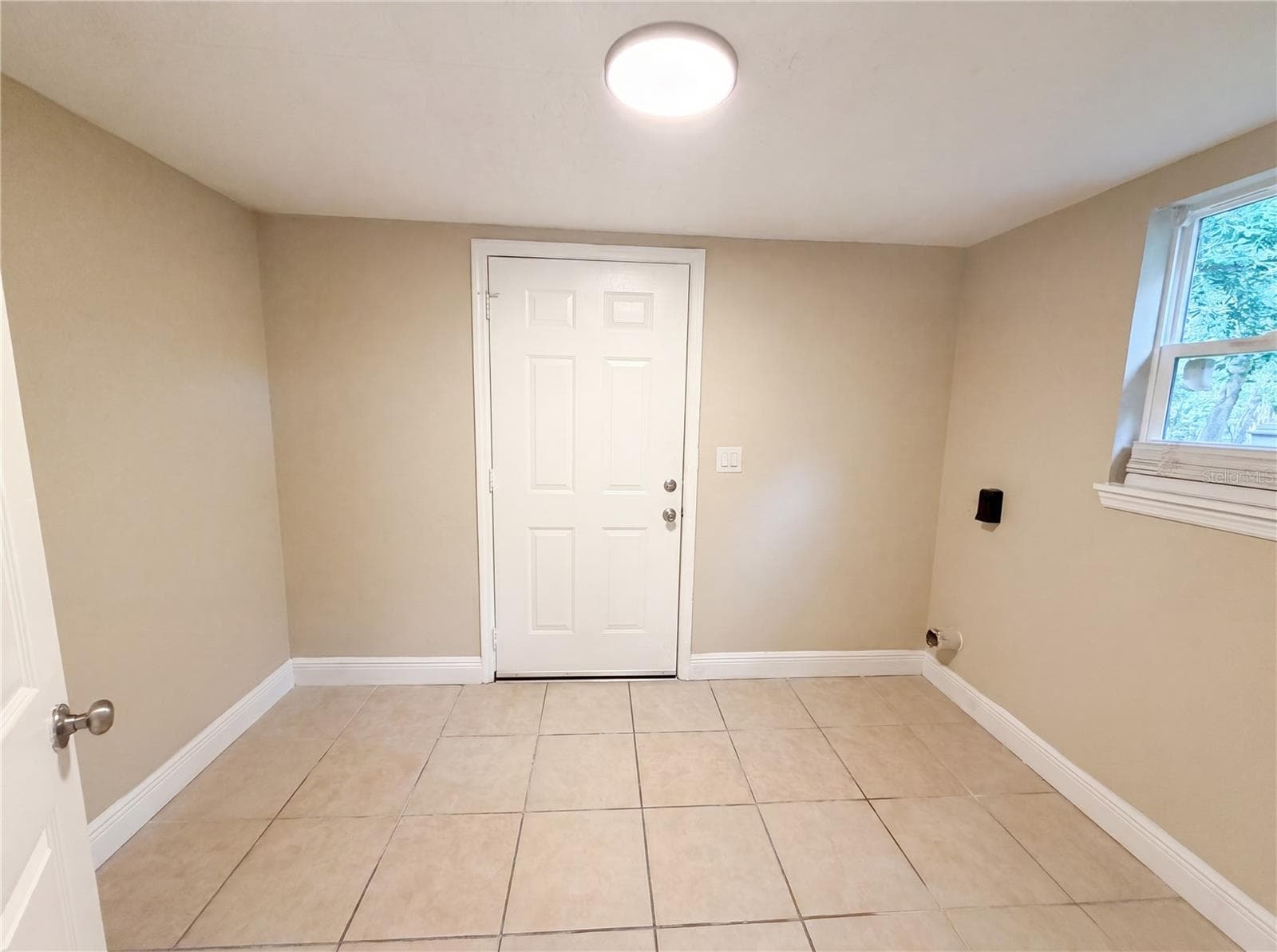 Single Family Residence at 1506 W 16TH ST, SANFORD, photo 19 of 22