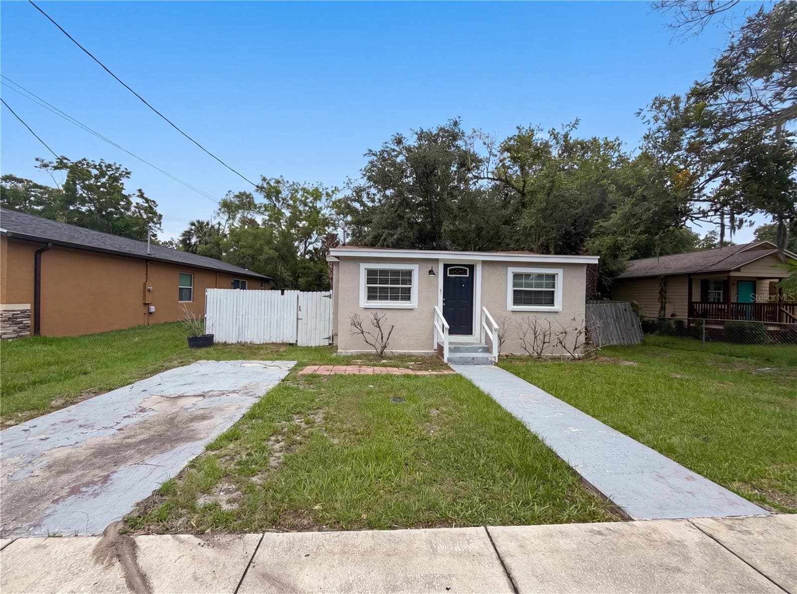 Single Family Residence at 1506 W 16TH ST, SANFORD, photo 20 of 22