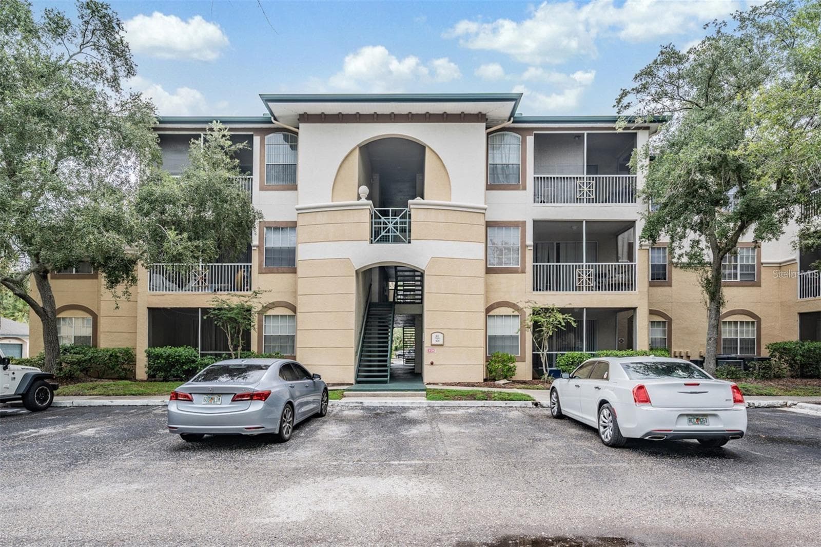 17101 CARRINGTON PARK DR #421