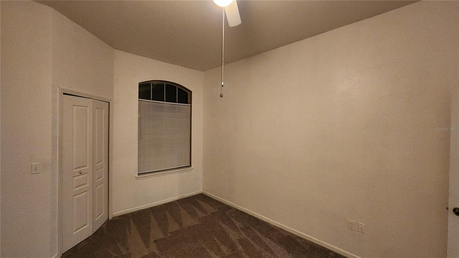 Condominium at 17101 CARRINGTON PARK DR #421, TAMPA, photo 13 of 17