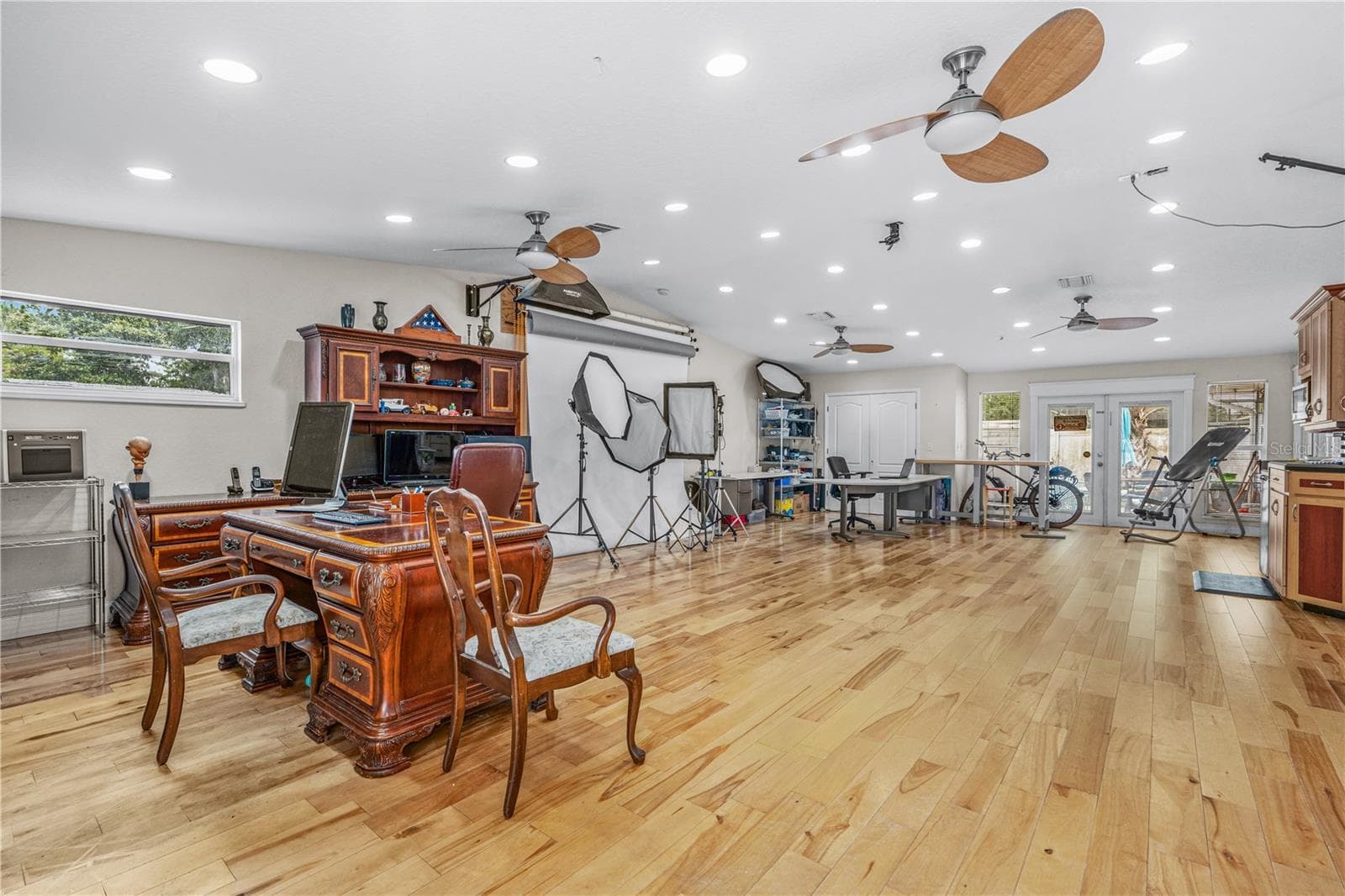 Single Family Residence at 1945 FERN PALM DR, EDGEWATER, photo 29 of 43