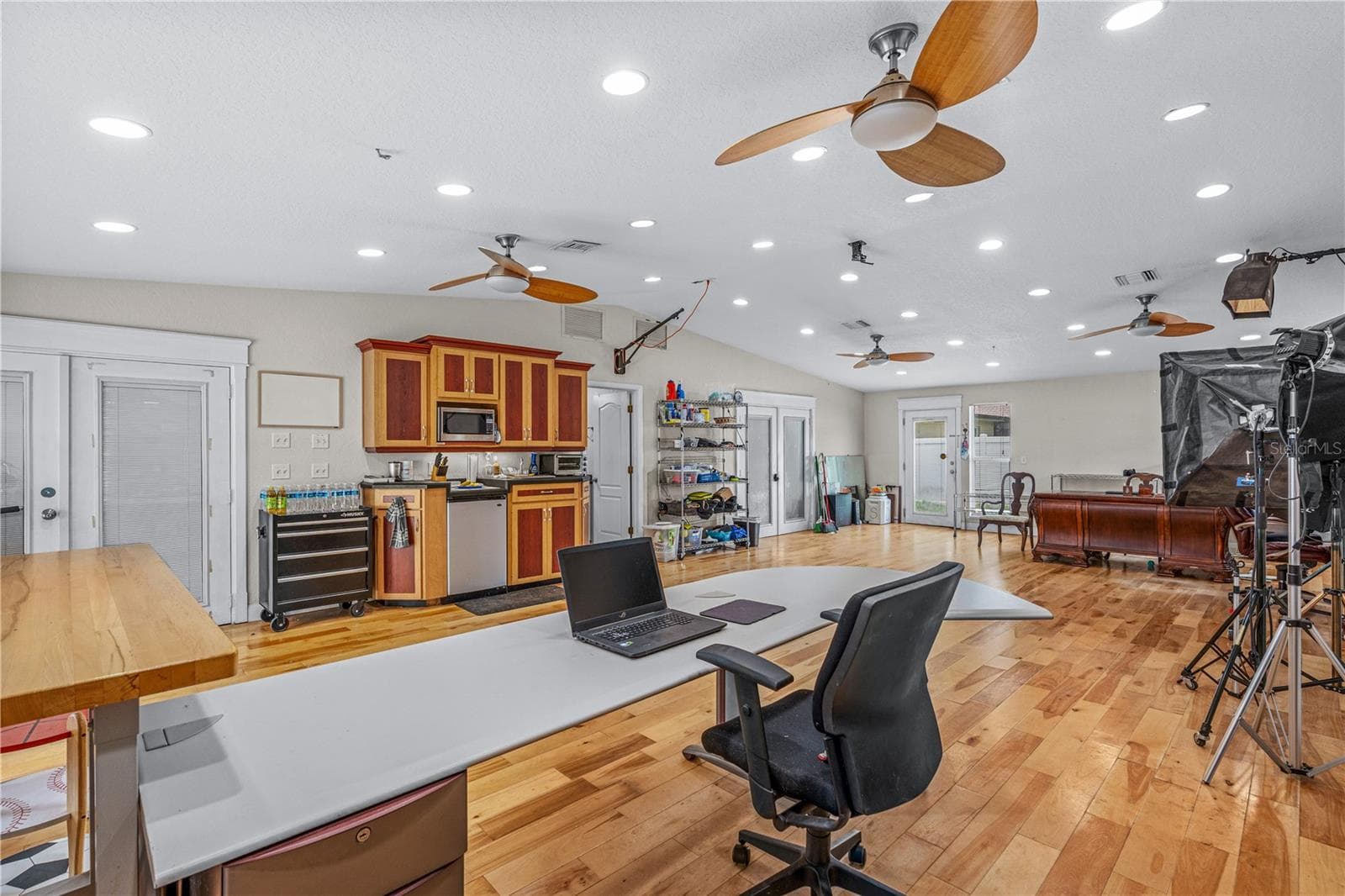 Single Family Residence at 1945 FERN PALM DR, EDGEWATER, photo 31 of 43