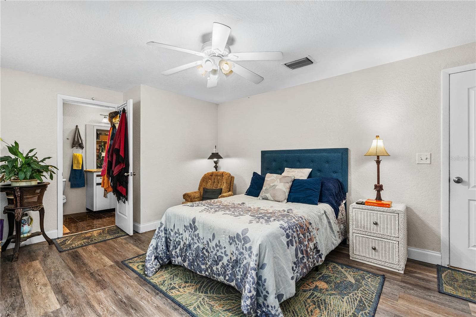 Single Family Residence at 1945 FERN PALM DR, EDGEWATER, photo 35 of 43