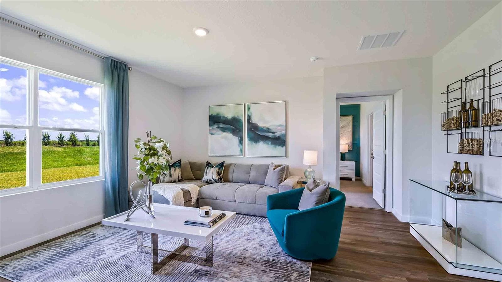 Single Family Residence at 18227 BEEHIVE TER, LAKEWOOD RANCH, photo 6 of 42