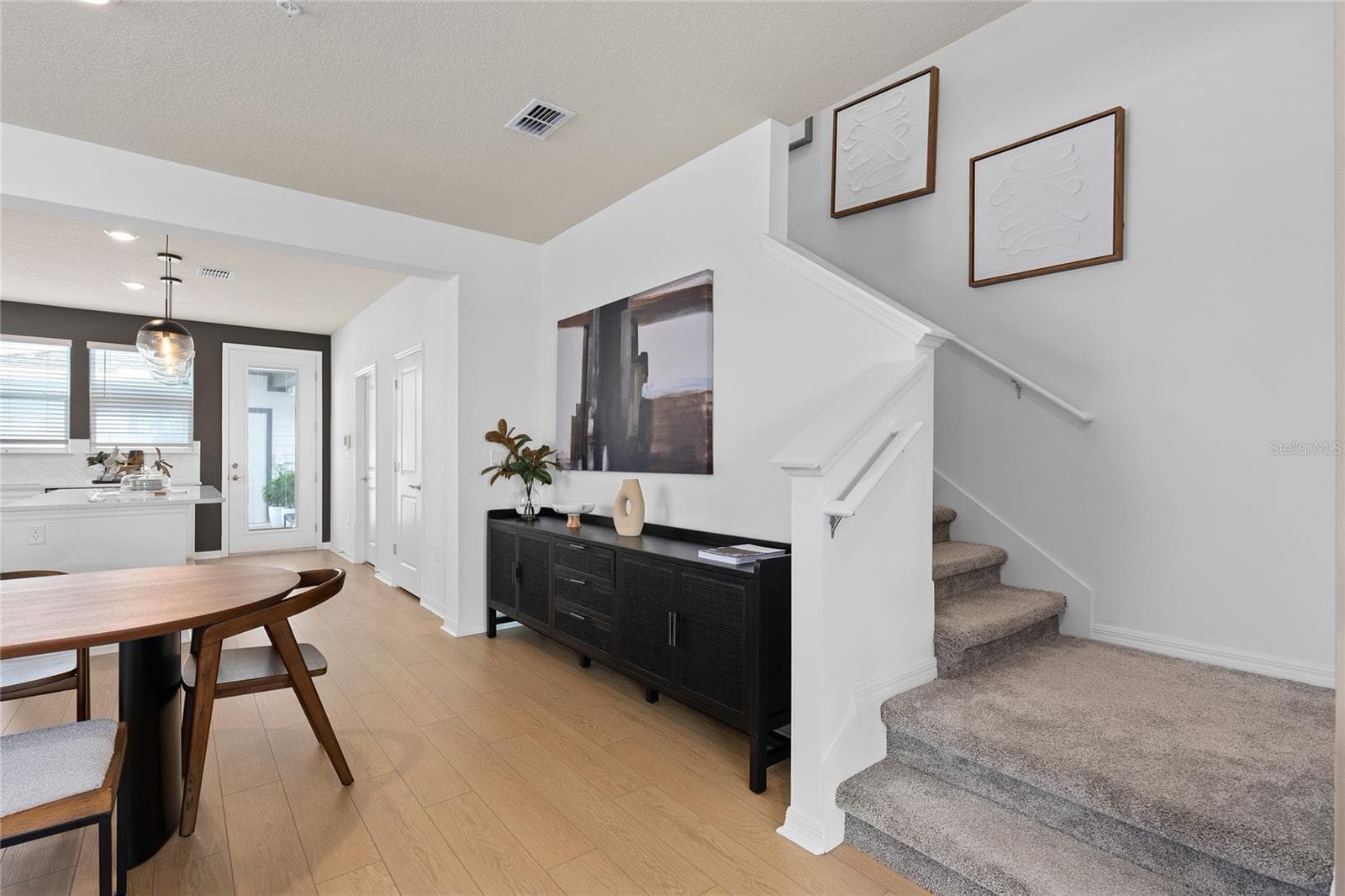 Model Home Design Only. Pictures and furnishings are for illustrative purposes only. Elevations, colors and options may vary. Furniture is for model home staging only. - 1151 LEMONGRASS ALLEY, ORLANDO