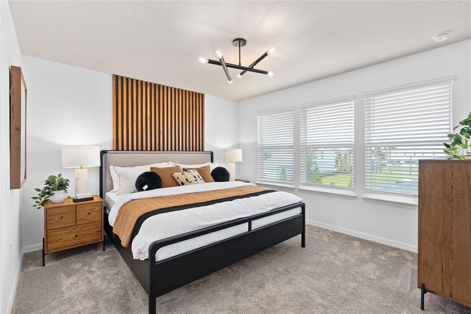 Model Home Design Only. Pictures and furnishings are for illustrative purposes only. Elevations, colors and options may vary. Furniture is for model home staging only. - 1151 LEMONGRASS ALLEY, ORLANDO