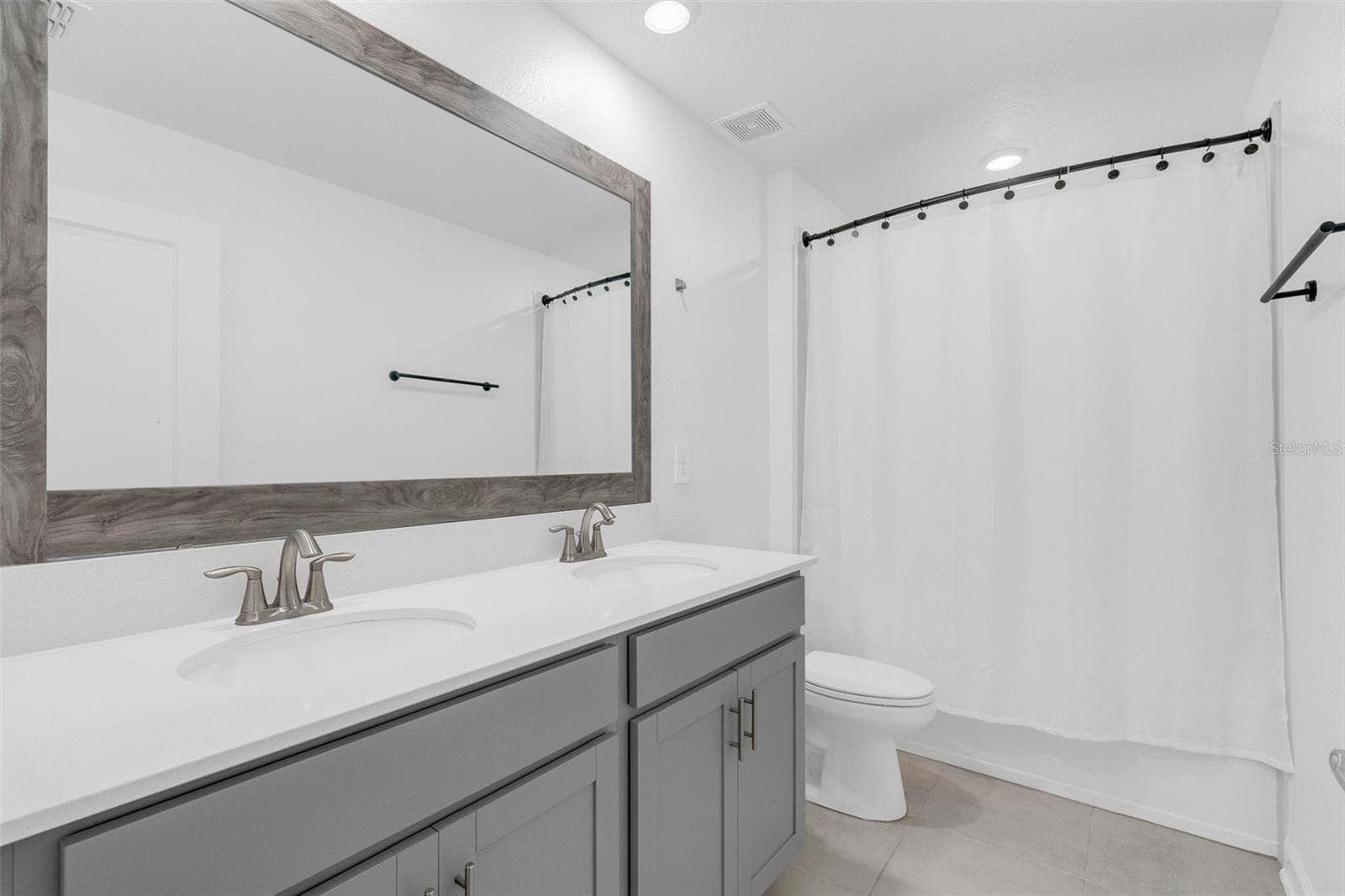 Single Family Residence at 11941 LANGUAGE WAY, ORLANDO, photo 33 of 71