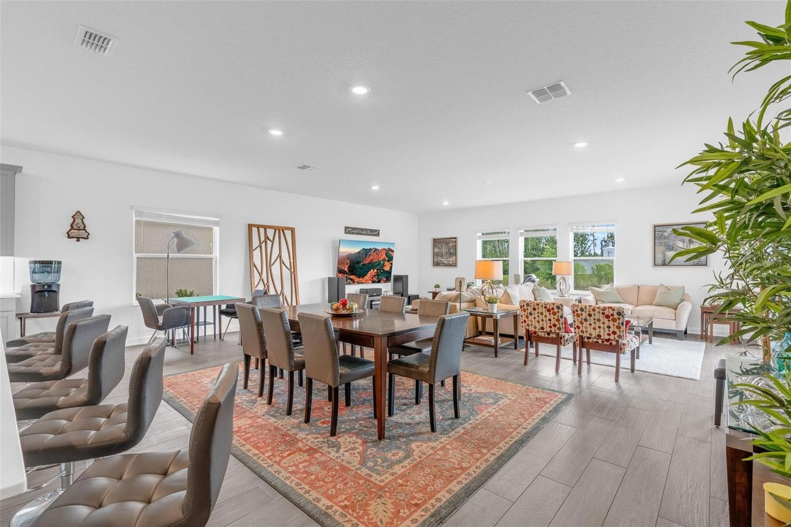 Single Family Residence at 11941 LANGUAGE WAY, ORLANDO, photo 18 of 71