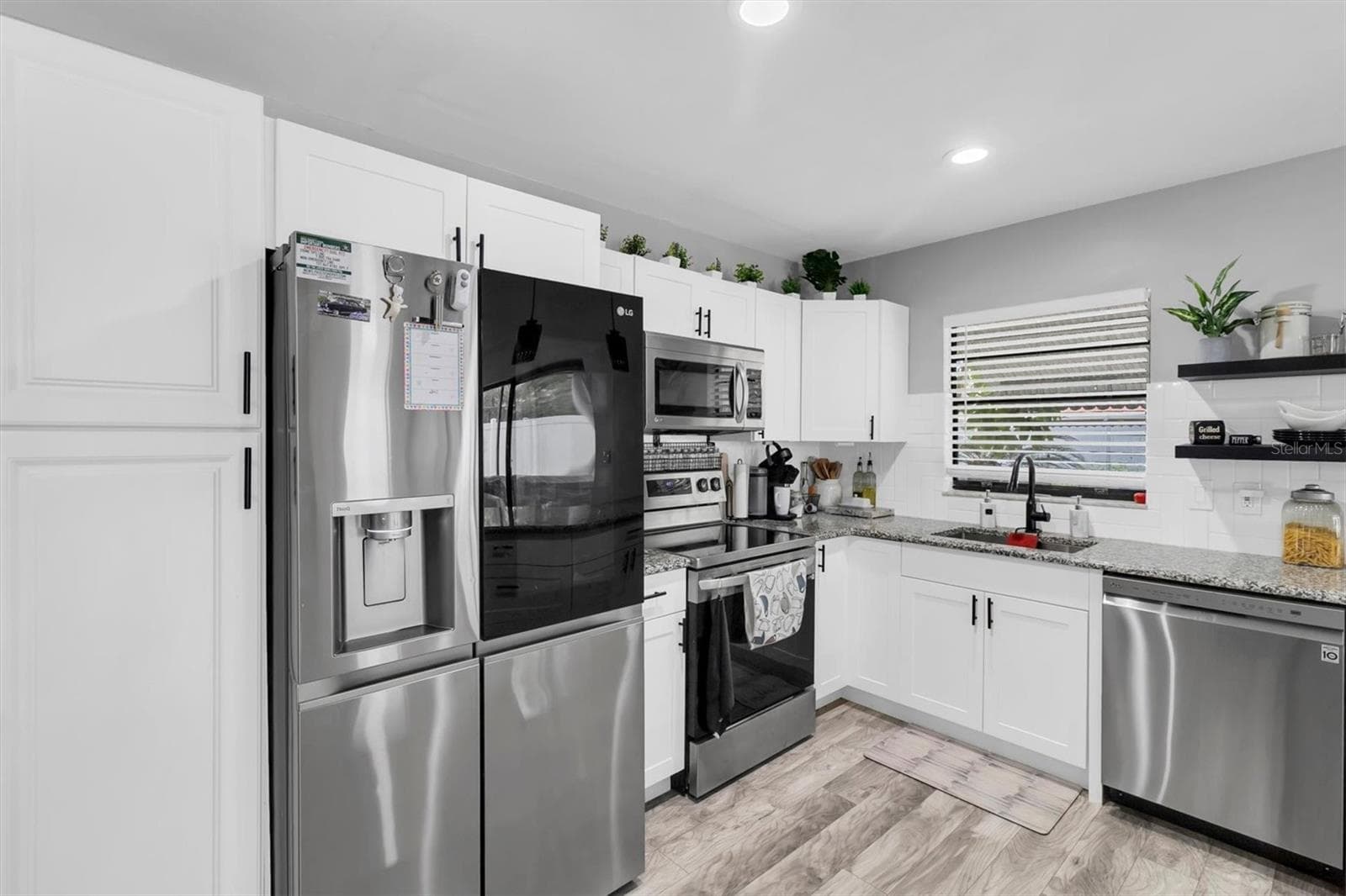 Single Family Residence at 8038 BUTTONBALL LN, PORT RICHEY, photo 10 of 30