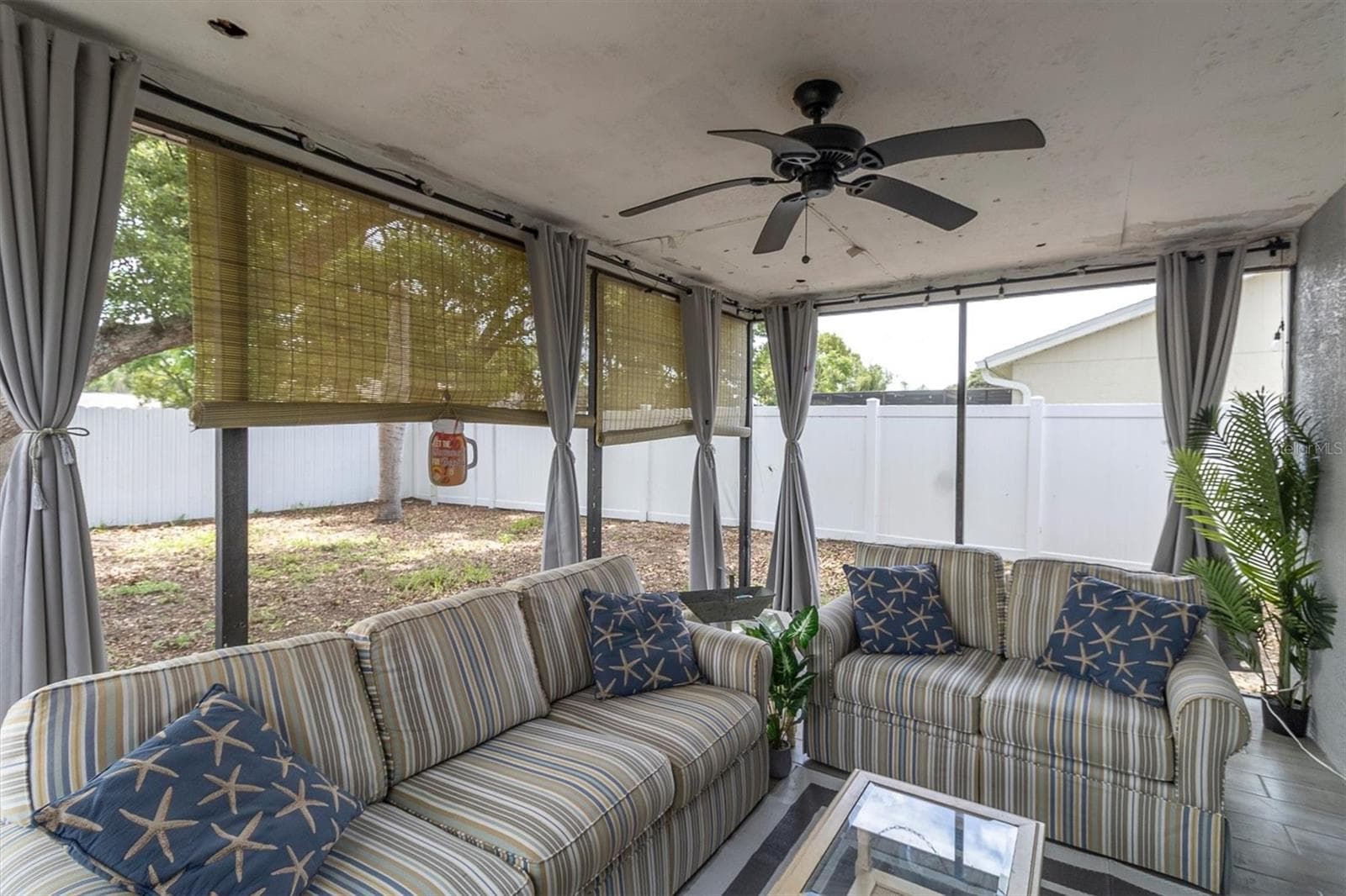 Single Family Residence at 8038 BUTTONBALL LN, PORT RICHEY, photo 23 of 30