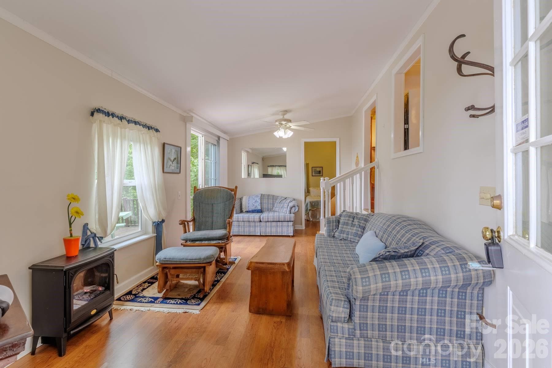 Single Family Residence at 1680 Williamson Road, Whittier, photo 11 of 34