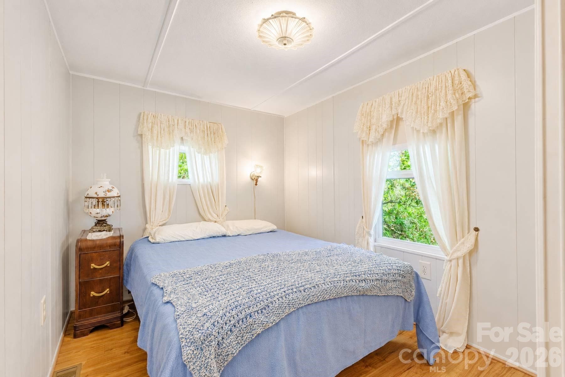 Single Family Residence at 1680 Williamson Road, Whittier, photo 15 of 34