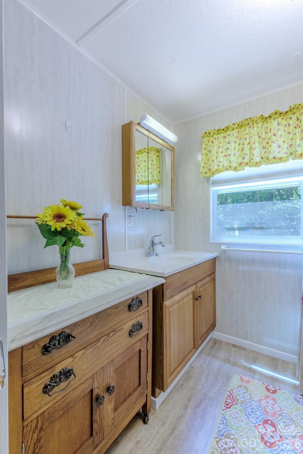Single Family Residence at 1680 Williamson Road, Whittier, photo 27 of 34